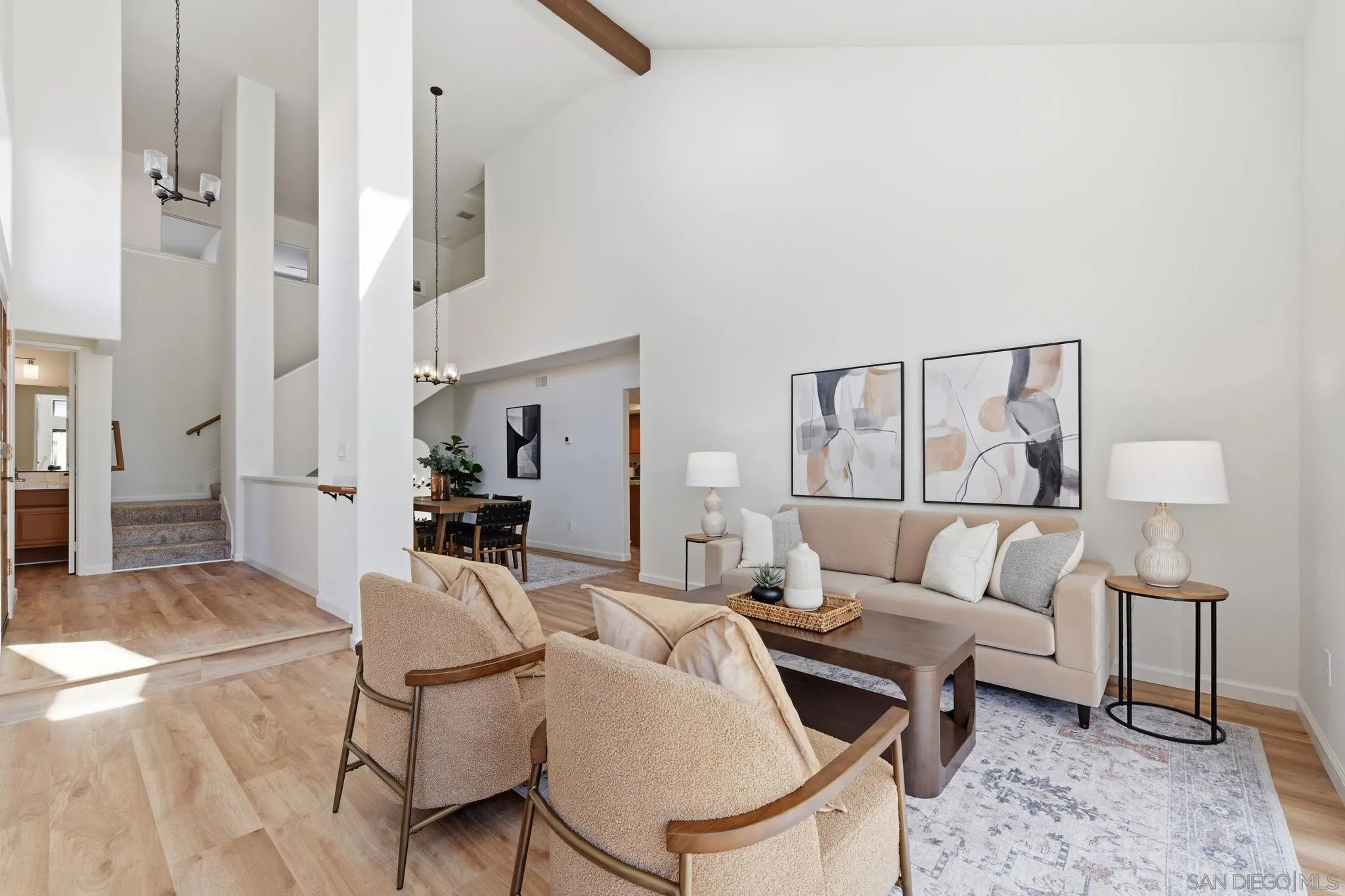 https://cdn.realtyfeed.com/cdn/127/260021769/09b81ef2944da8a63af3872745a8d13e.webp