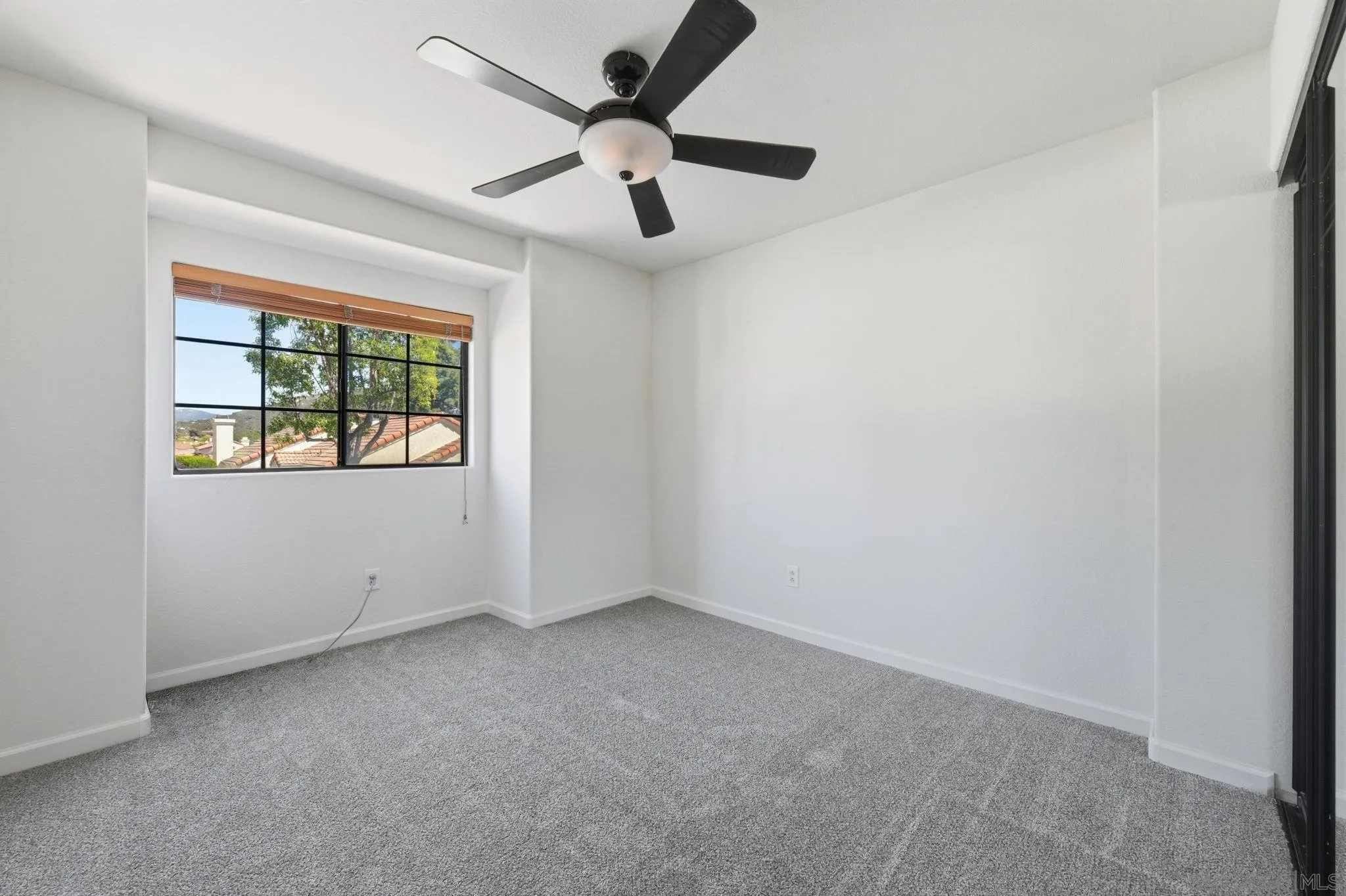 https://cdn.realtyfeed.com/cdn/127/260021769/185d06e2fd82e75d8ec3e60f6e9b29f6.webp