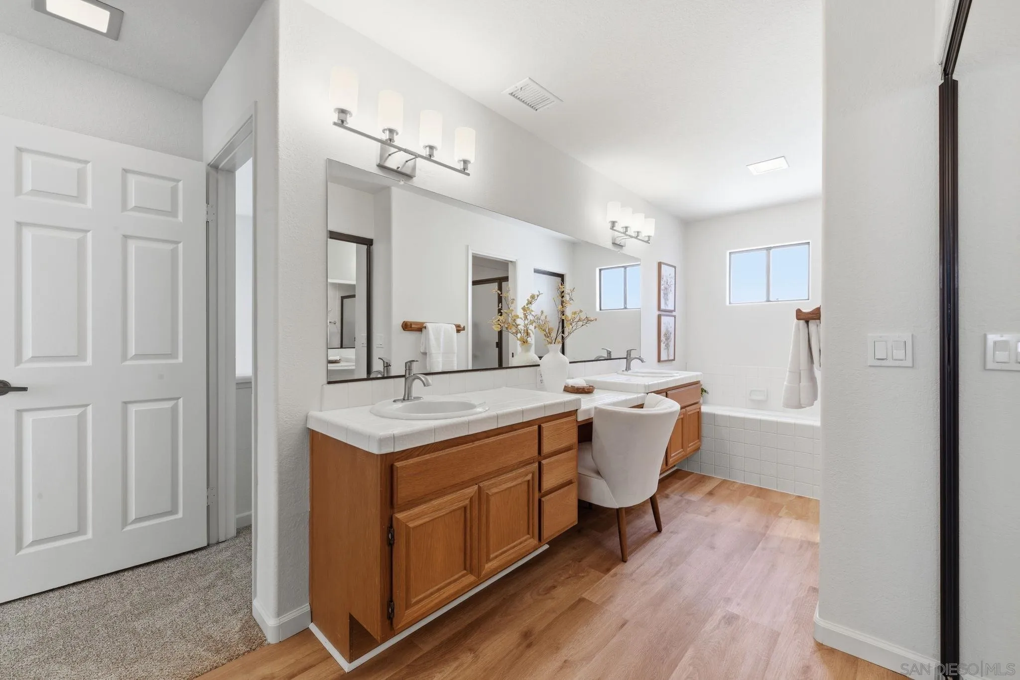 https://cdn.realtyfeed.com/cdn/127/260021769/46728e71a36a60fd9ad3e4ca0a68371e.webp