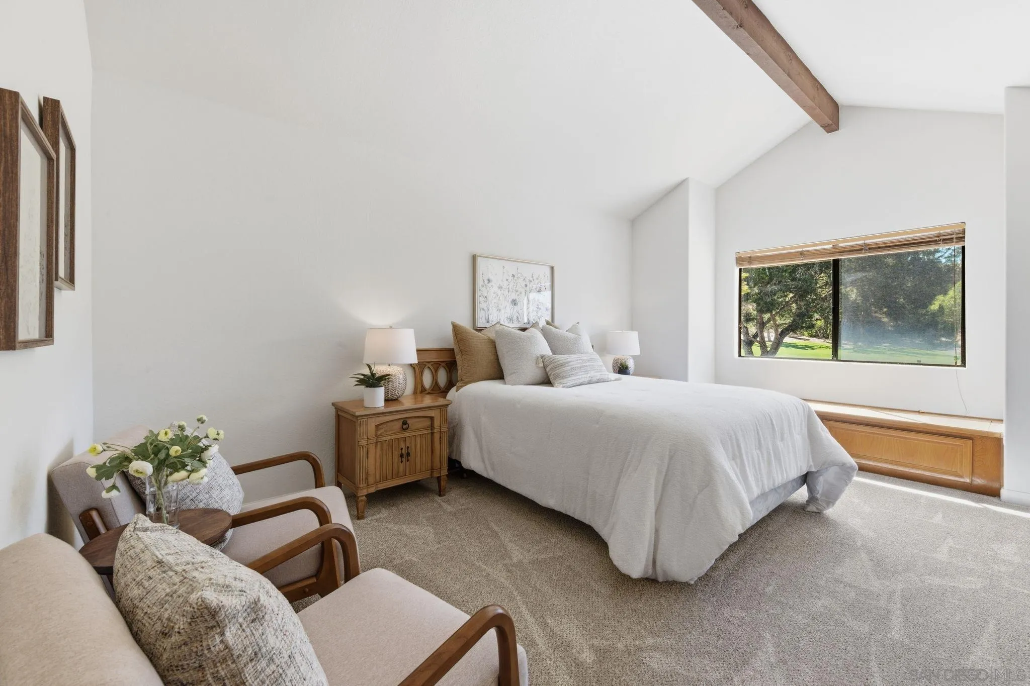 https://cdn.realtyfeed.com/cdn/127/260021769/5eb93caceea219be9ea952665ae6b679.webp