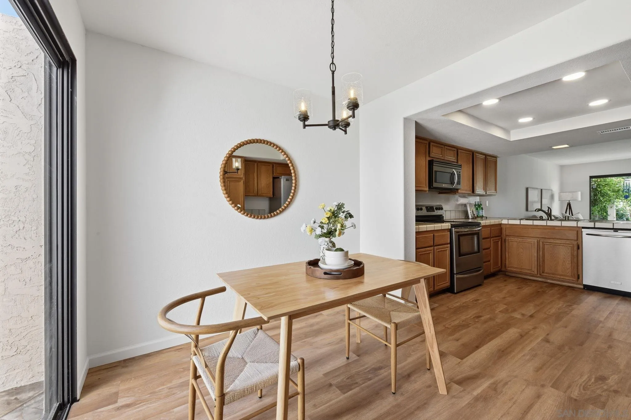 https://cdn.realtyfeed.com/cdn/127/260021769/a91fa6b9d690eb4f086f20ccb5ddeb48.webp