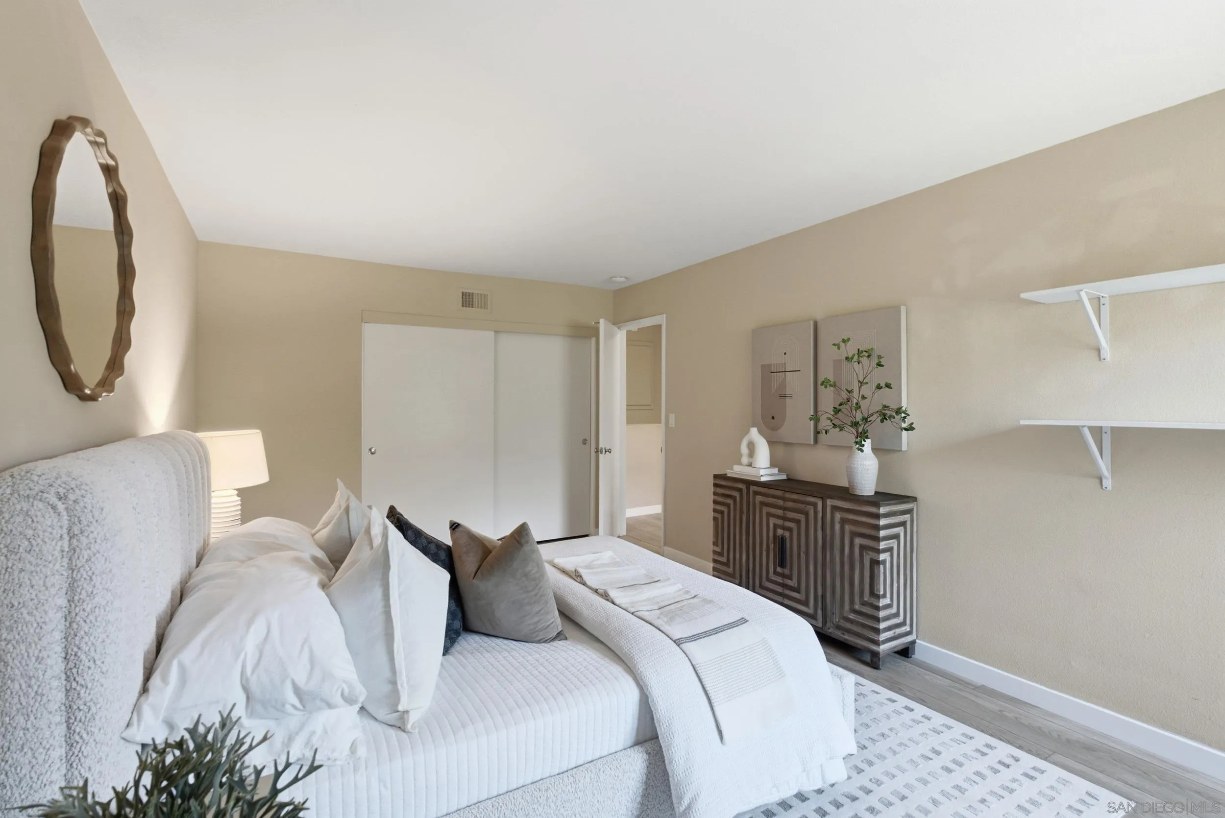 https://cdn.realtyfeed.com/cdn/127/260021770/30c75182673ab2065d6a3549de8ce351.webp
