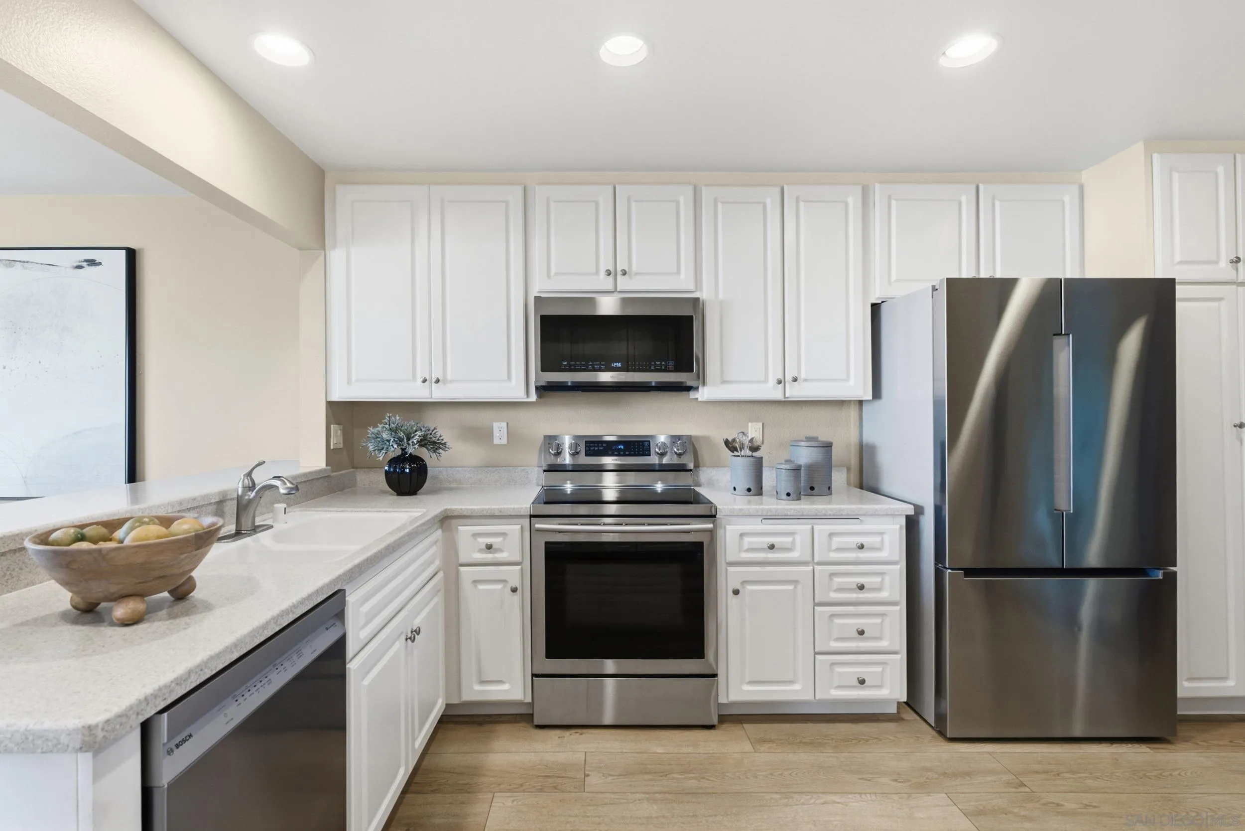 https://cdn.realtyfeed.com/cdn/127/260021770/4897ccad95c9c7023e7abd130951f091.webp