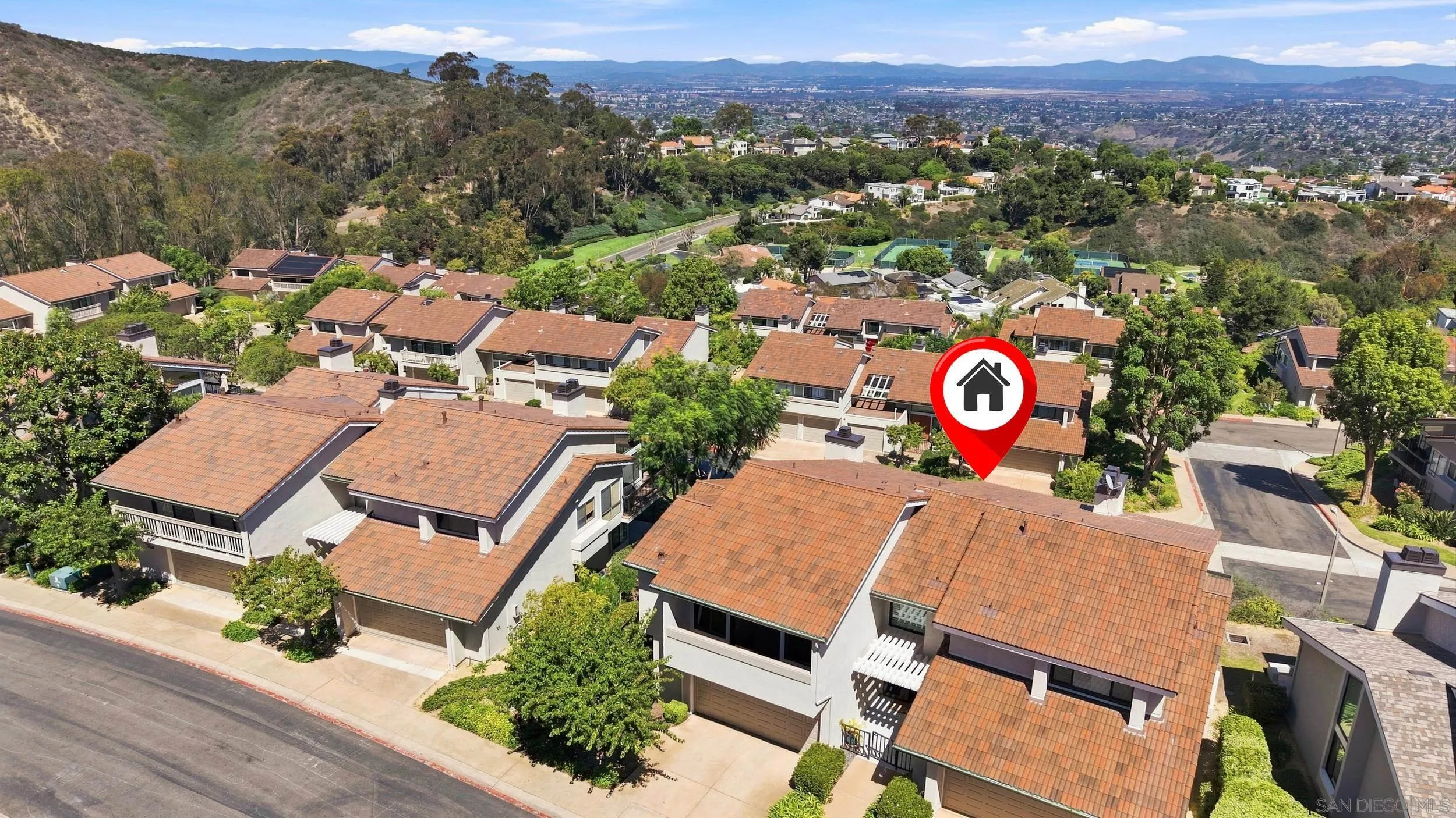 https://cdn.realtyfeed.com/cdn/127/260021770/b19a21665626b0c6292429e559498df2.webp