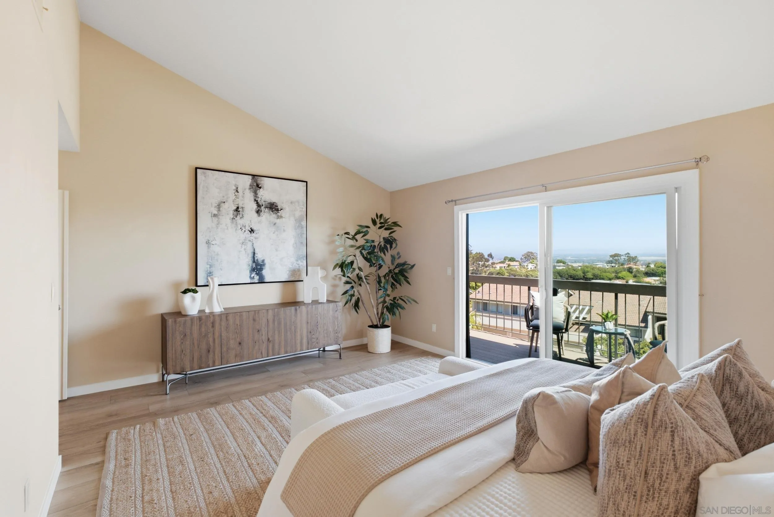 https://cdn.realtyfeed.com/cdn/127/260021770/e8466e3a80b32f22c88f2c8a739432e4.webp