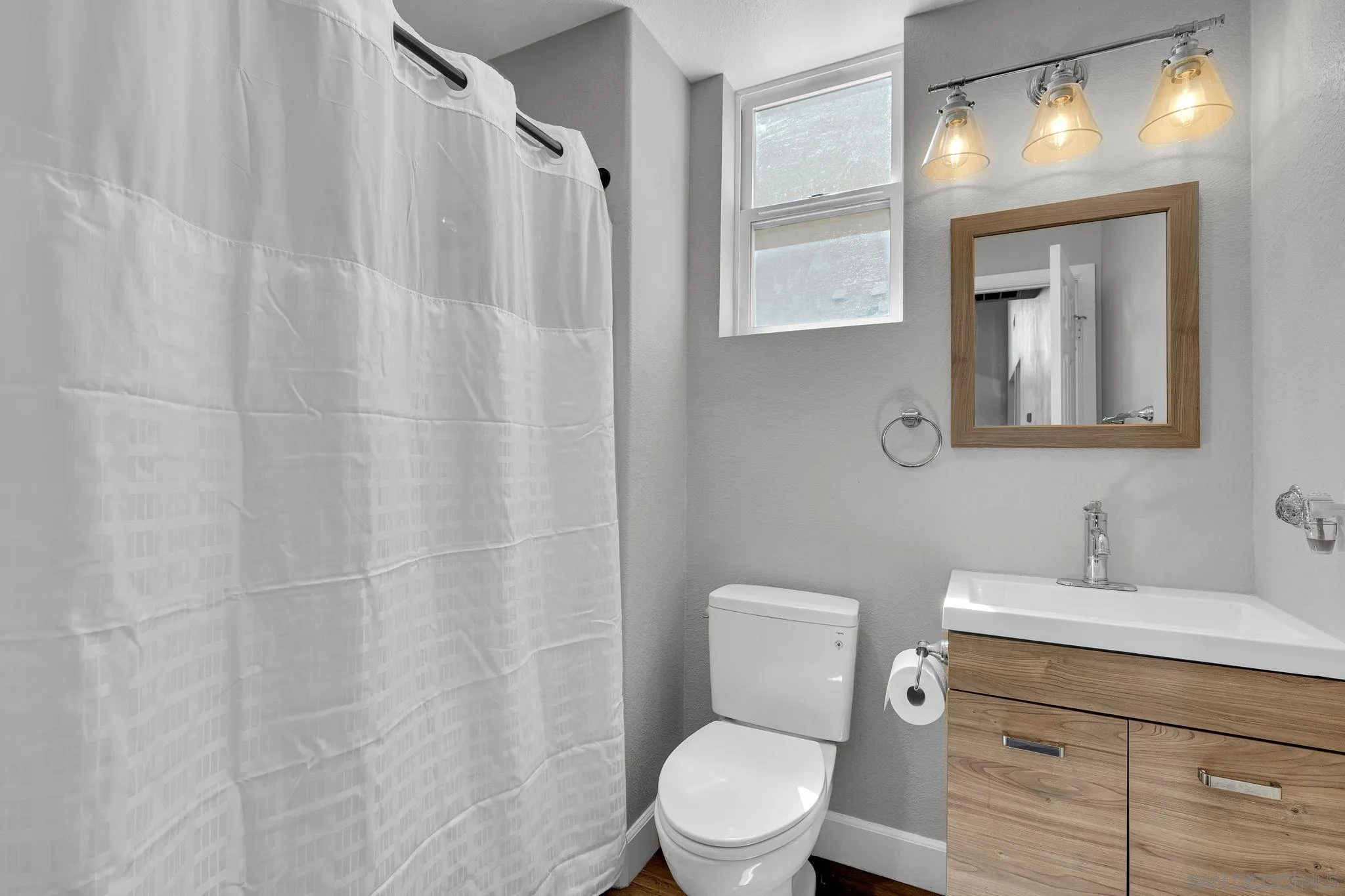 https://cdn.realtyfeed.com/cdn/127/260021776/111afde23fc5a34428c07342c1ceb186.webp