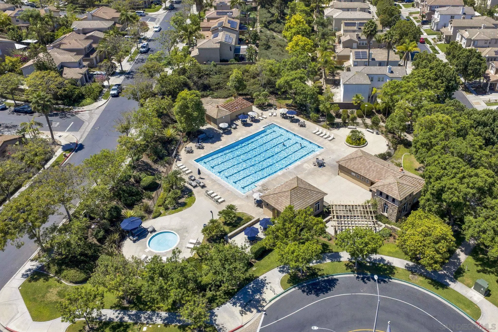 https://cdn.realtyfeed.com/cdn/127/260021776/3c22fbe934cd87881c5bb832da84f4de.webp