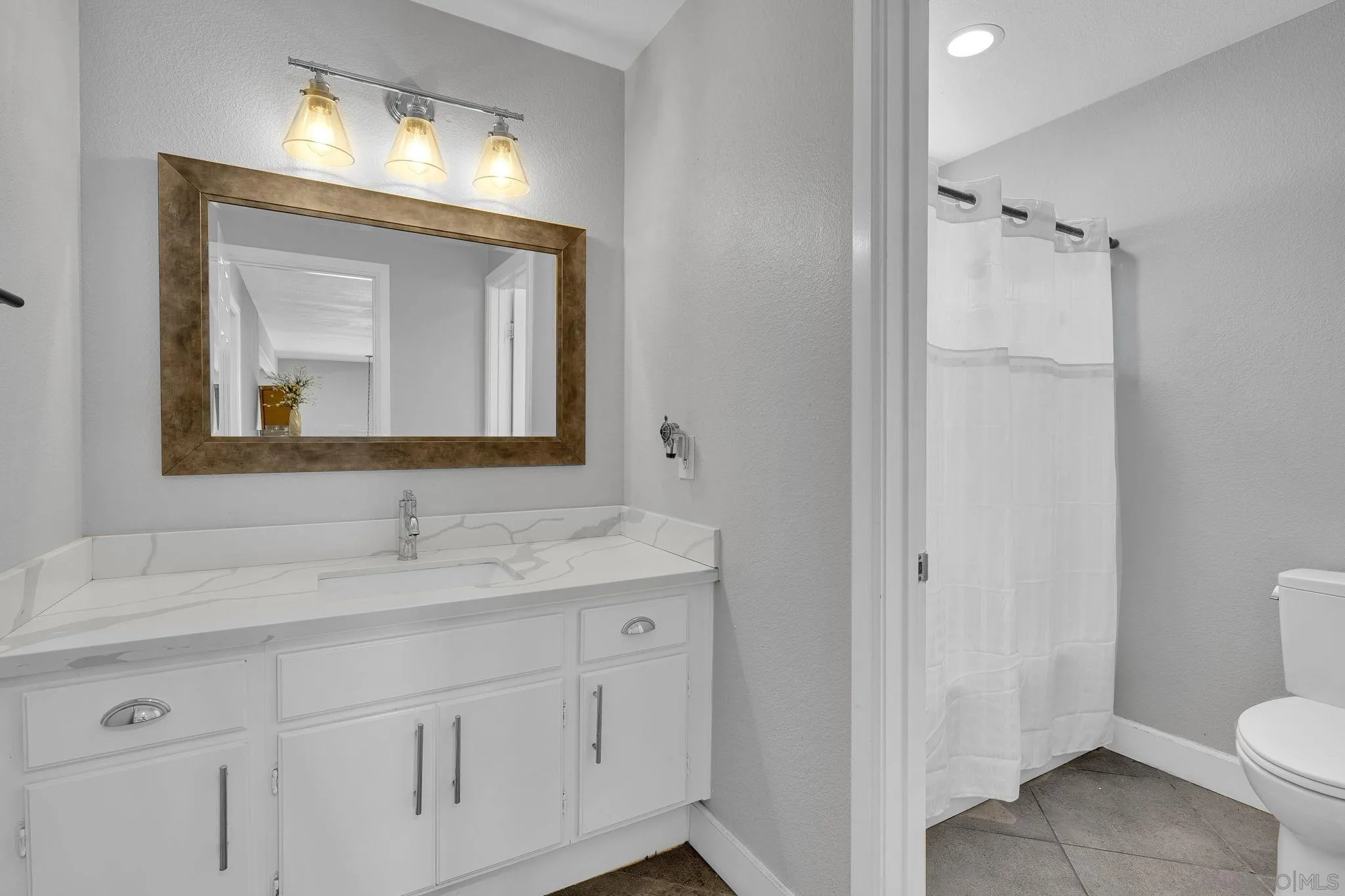 https://cdn.realtyfeed.com/cdn/127/260021776/9747239afb04cc0fce447e0bb36341c4.webp