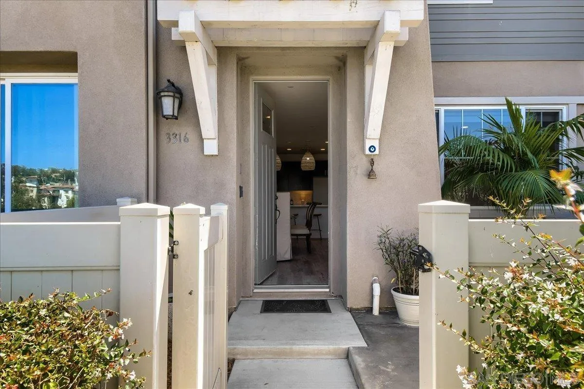 https://cdn.realtyfeed.com/cdn/127/260021783/1045de79b6c30179f26cc7e22238096b.webp