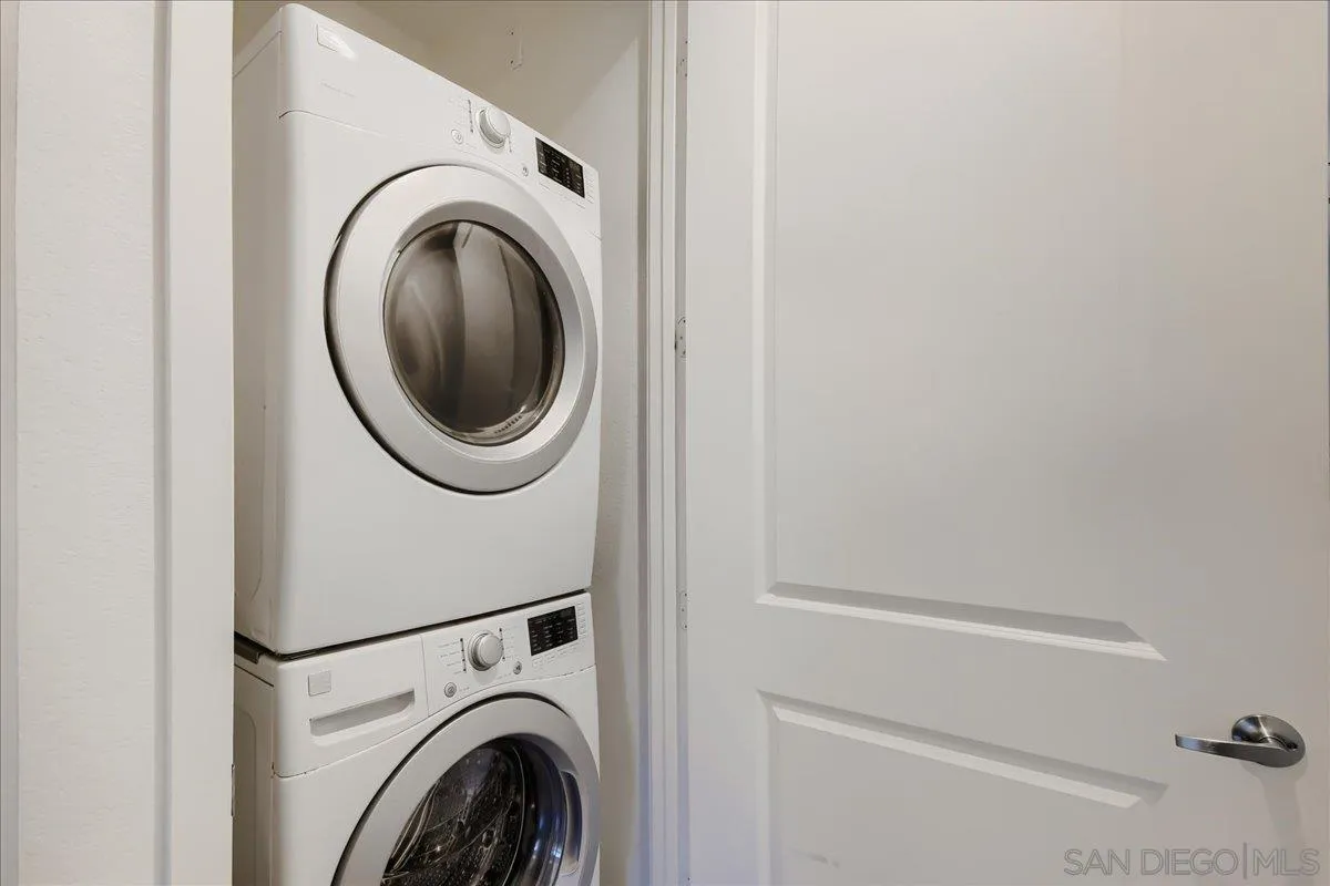 https://cdn.realtyfeed.com/cdn/127/260021783/1d50d6387a98c16ccf6a9a3dd19423ad.webp