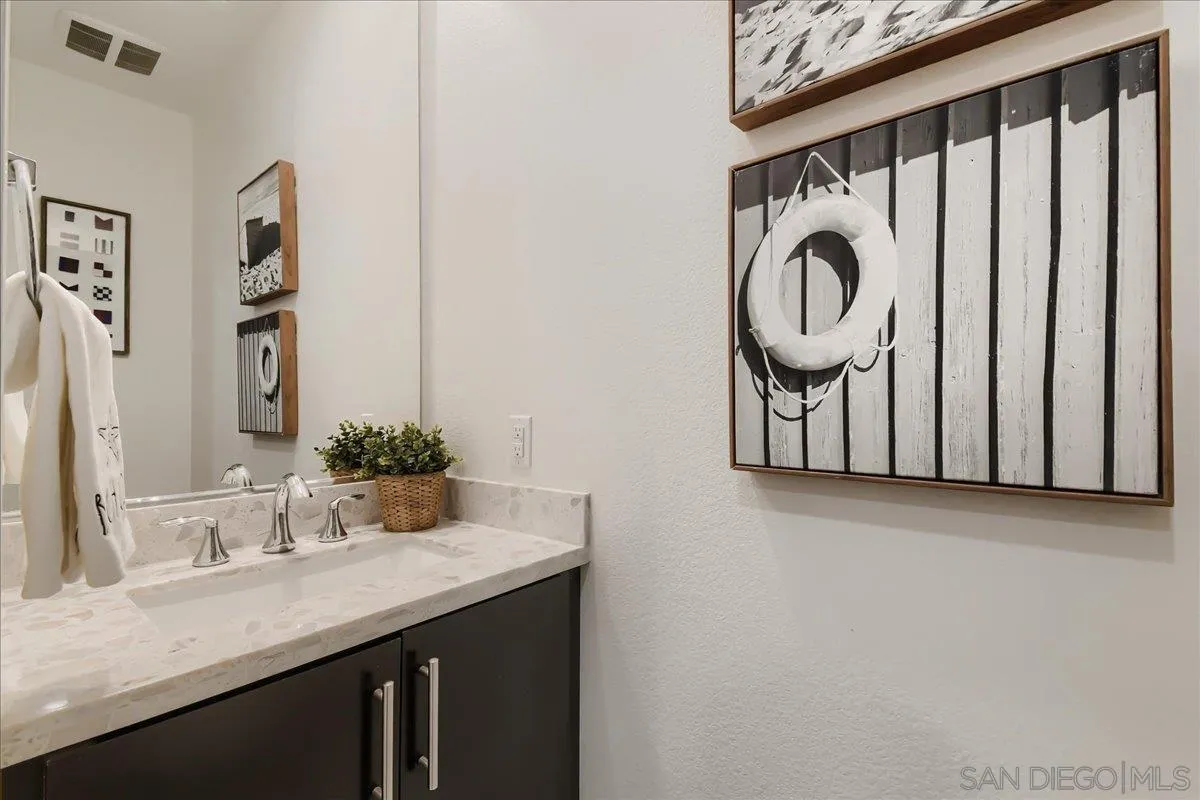 https://cdn.realtyfeed.com/cdn/127/260021783/3f850f558ba808abe8a2ffb68e5addb4.webp
