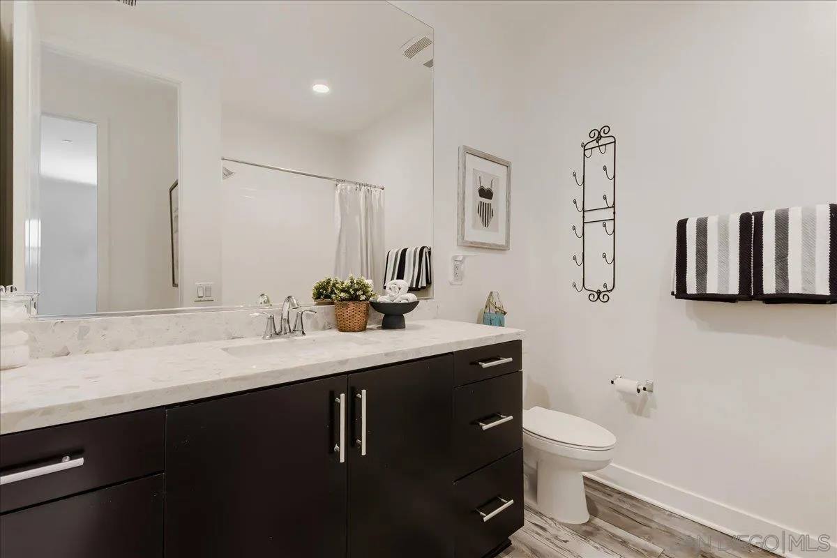 https://cdn.realtyfeed.com/cdn/127/260021783/7a2c039a32286f15df32333c6c10e5a1.webp