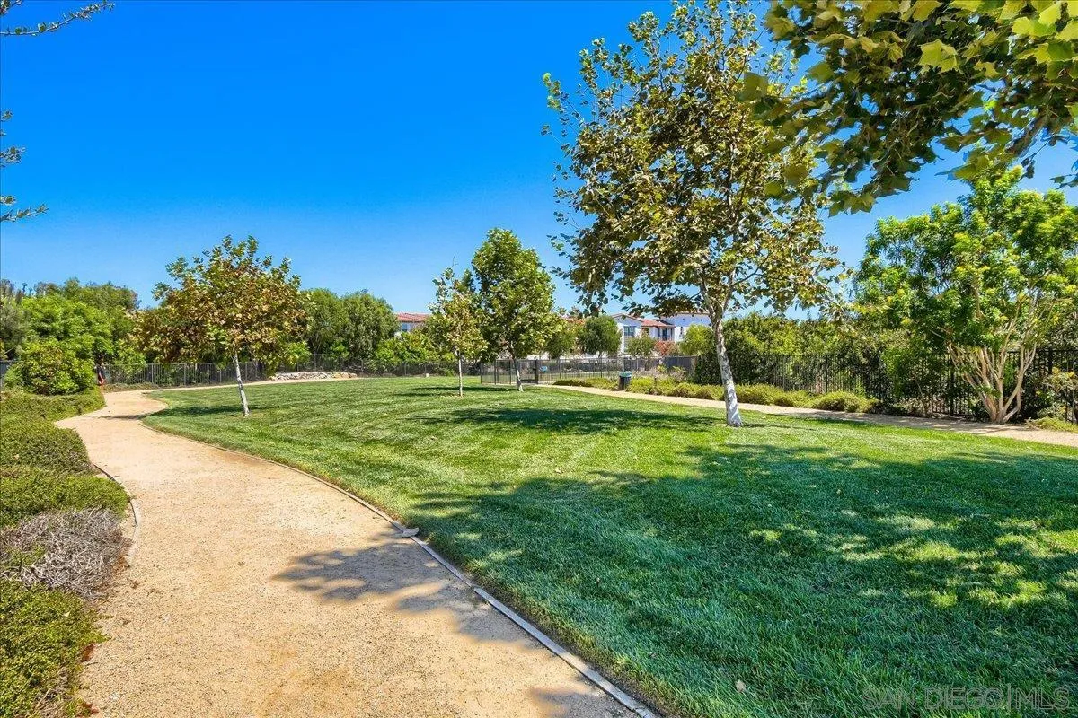 https://cdn.realtyfeed.com/cdn/127/260021783/811aeb96c49003e2f23b49ddd436f91a.webp