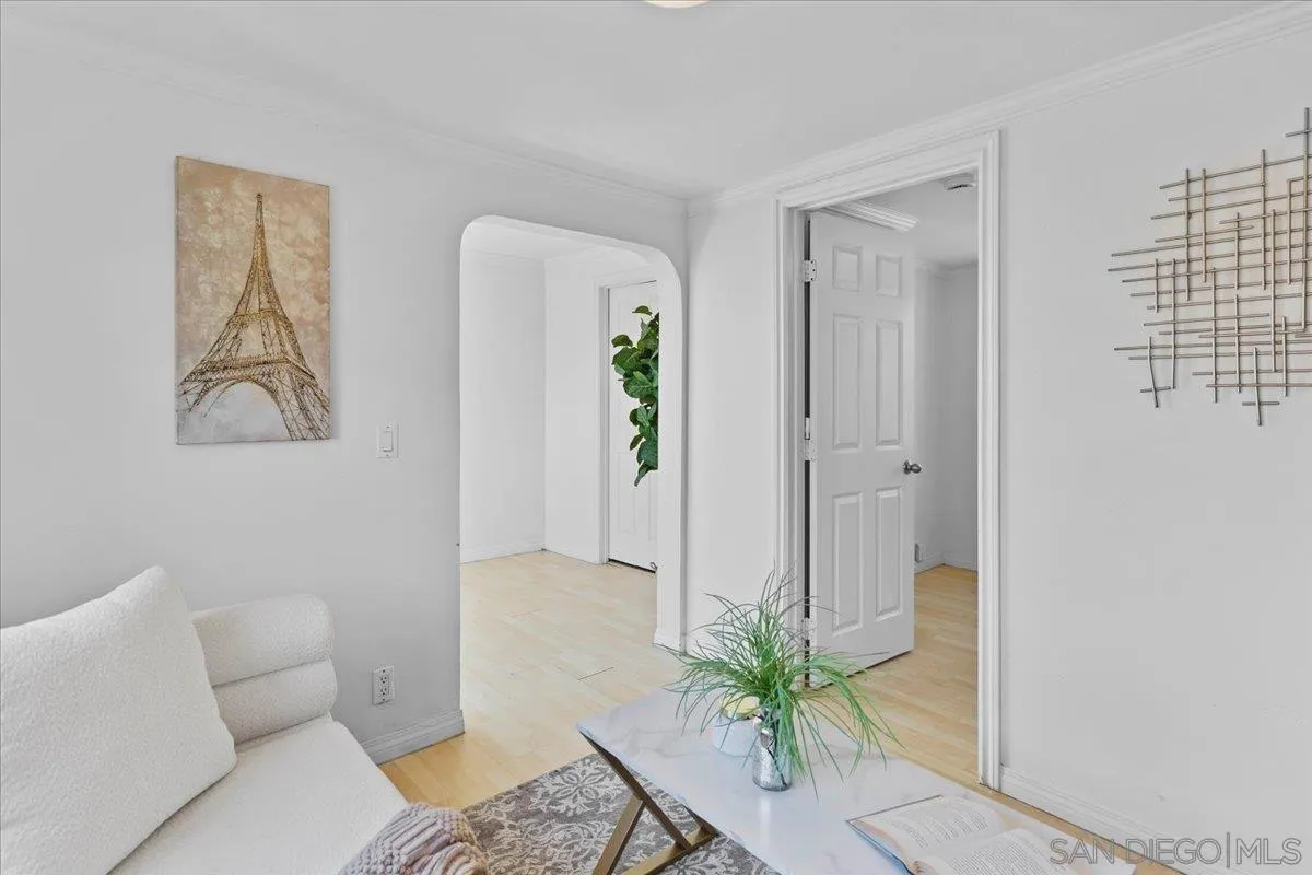 https://cdn.realtyfeed.com/cdn/127/260021785/648c383c64002bf35f475479707682ae.webp
