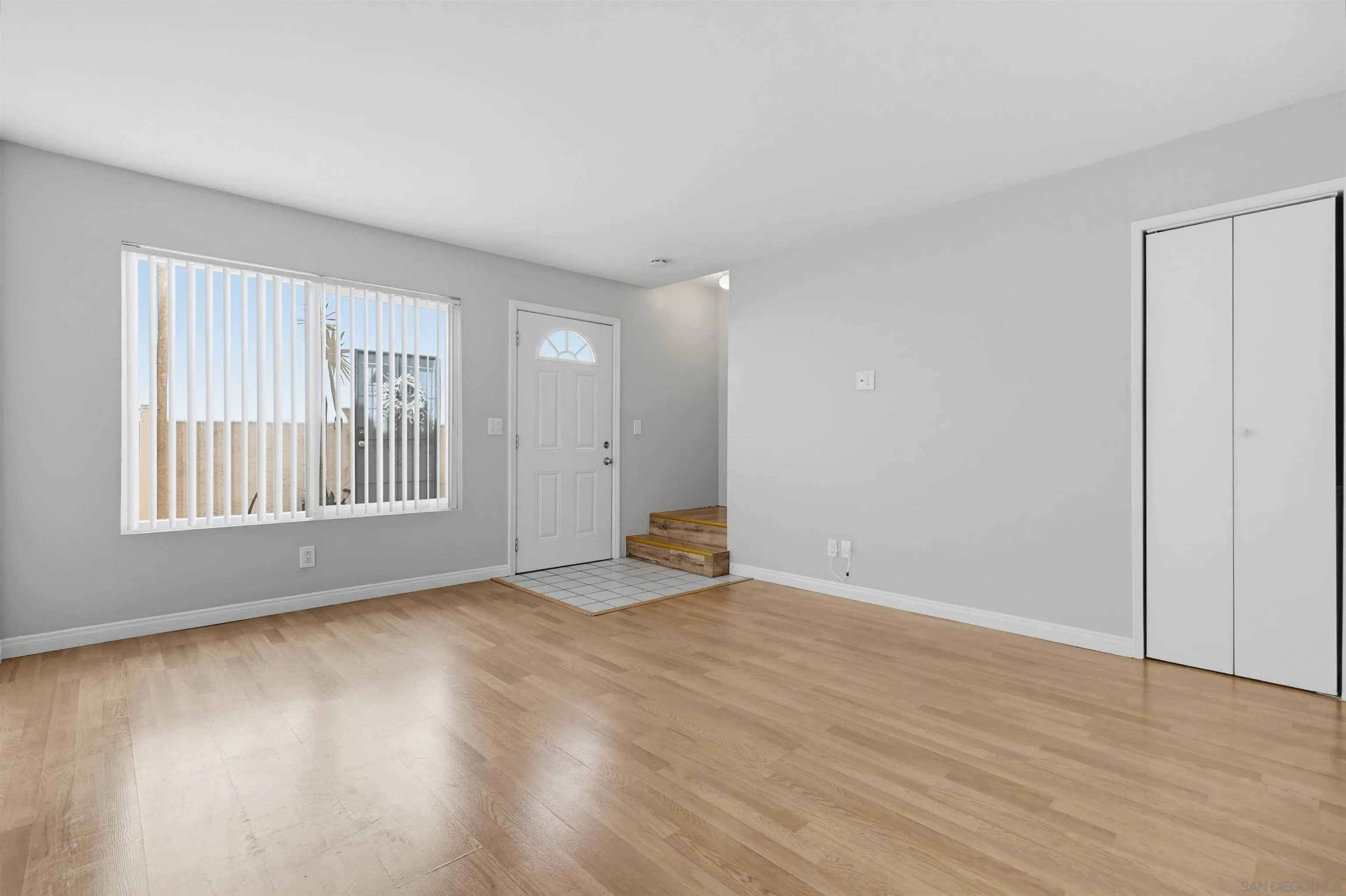 https://cdn.realtyfeed.com/cdn/127/260021787/8a61b34d3eef40620ca4d3f09e8381ff.webp