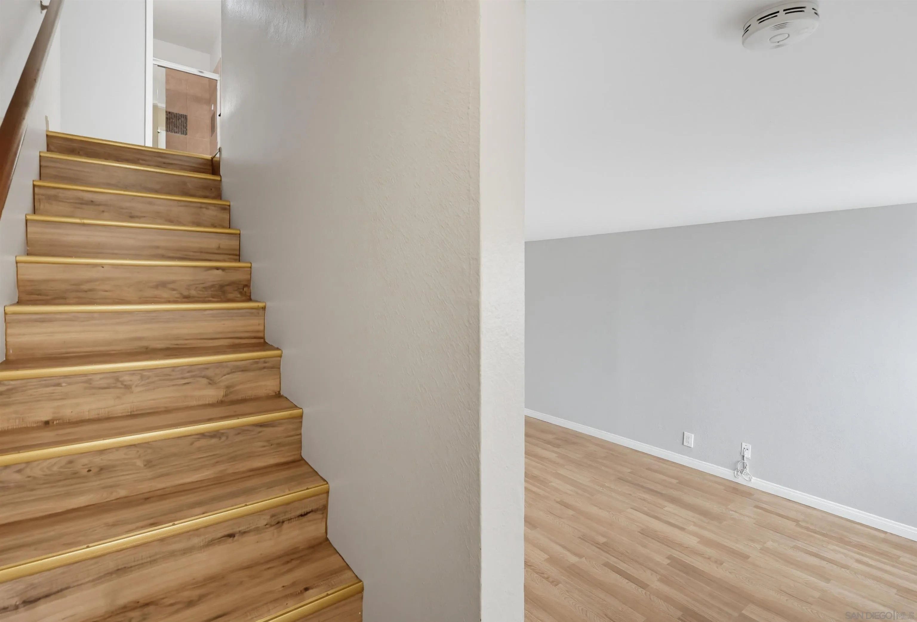 https://cdn.realtyfeed.com/cdn/127/260021787/a1e7500123316f3f8f8a5011fc91b5fe.webp