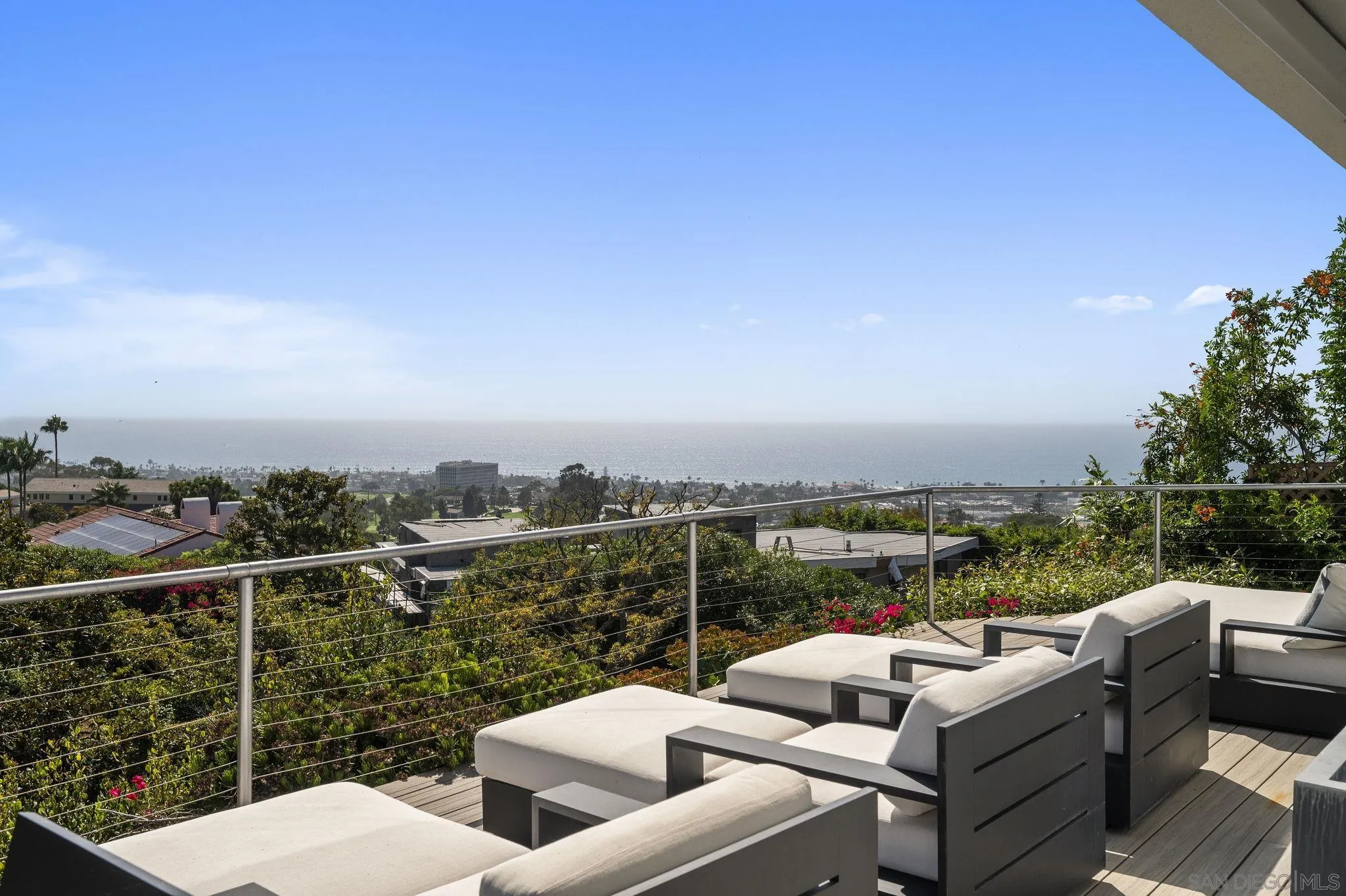 https://cdn.realtyfeed.com/cdn/127/260021793/f53b881411dfc3198c2e25a77cd9ac41.webp