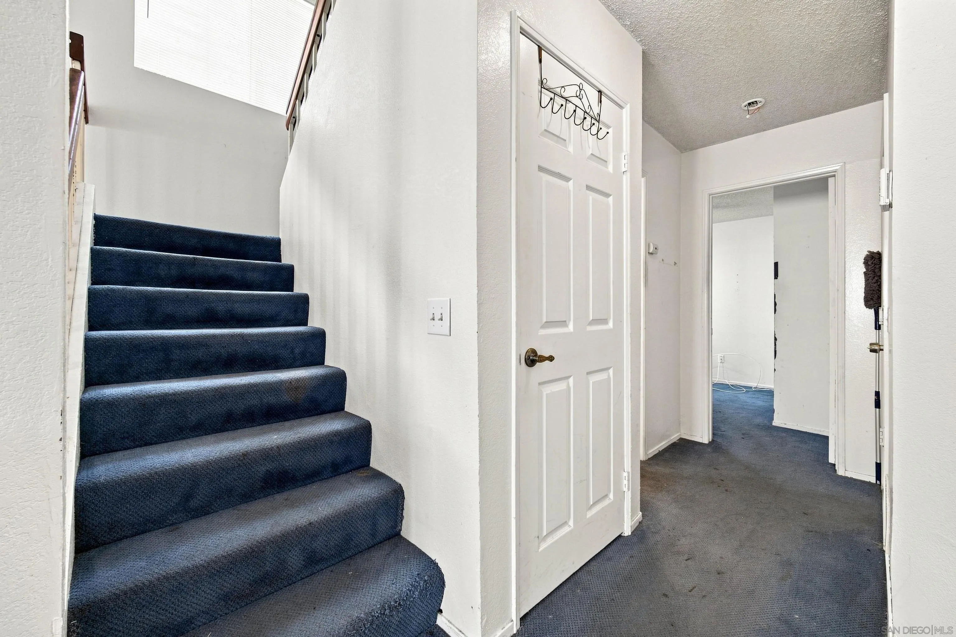 https://cdn.realtyfeed.com/cdn/127/260021795/1ec4df1e49106833e28e9e277ae14283.webp