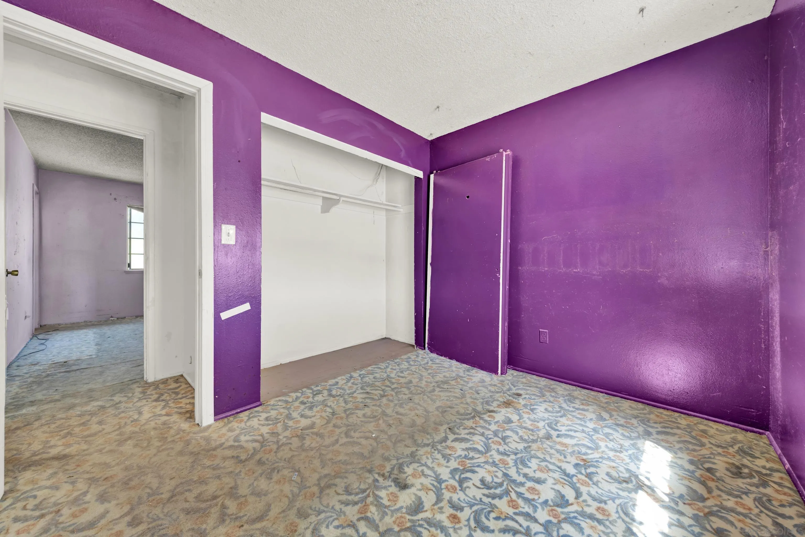 https://cdn.realtyfeed.com/cdn/127/260021795/2022ad35046058285eb9c2a29bb1474c.webp