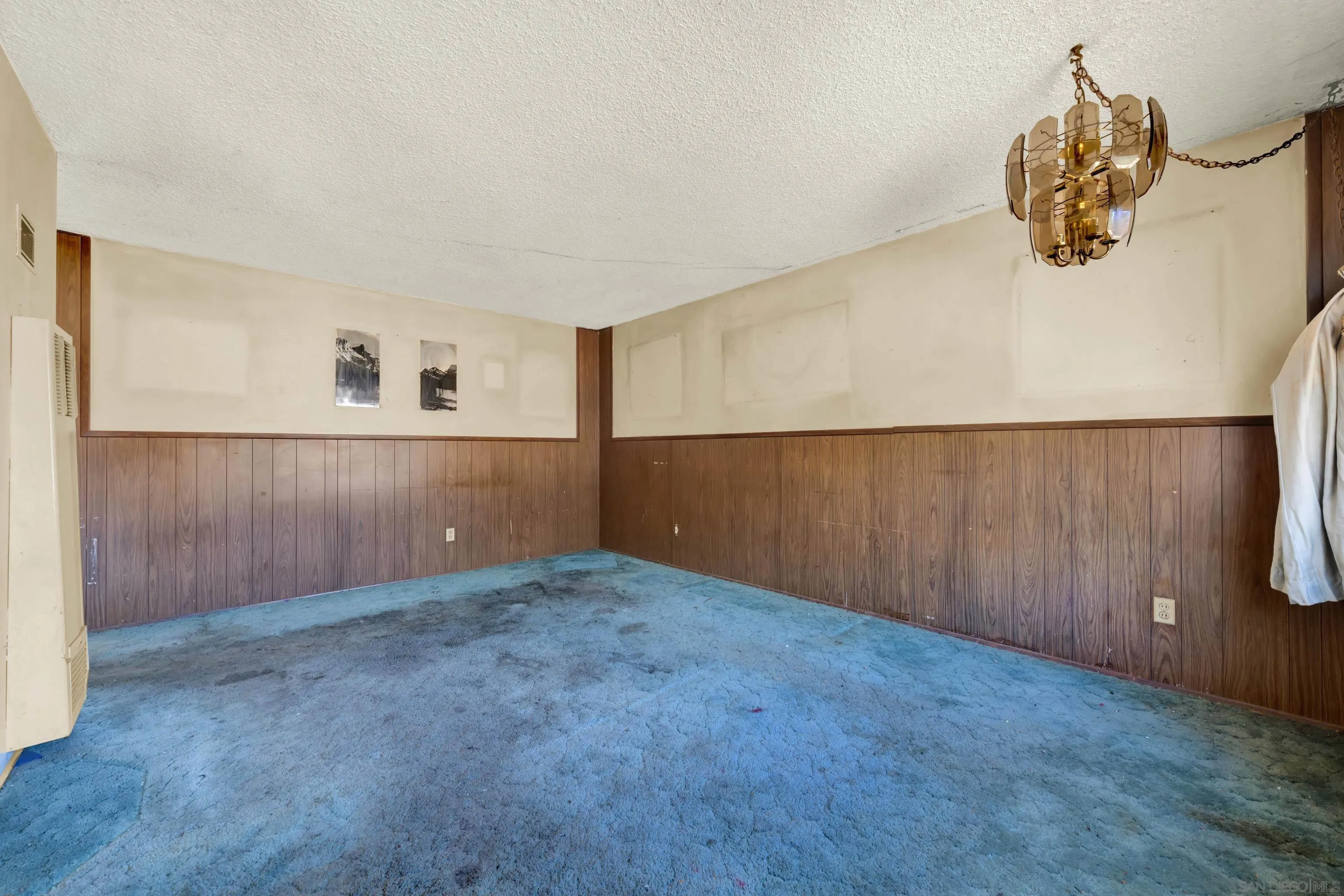 https://cdn.realtyfeed.com/cdn/127/260021795/388dc182ccdb83c76bda5ec0a1eeac46.webp