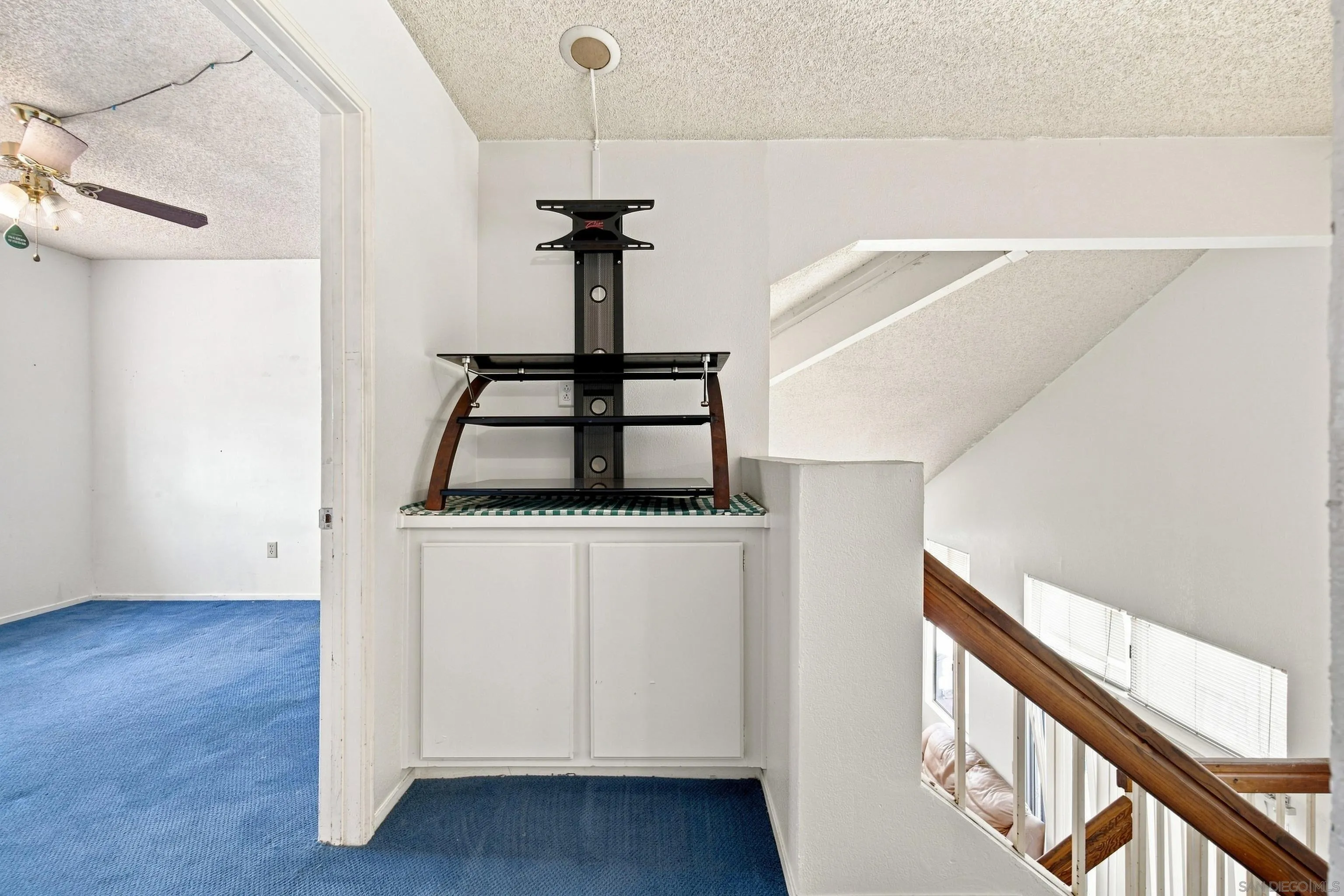 https://cdn.realtyfeed.com/cdn/127/260021795/53f8da05cf0e3832094098a025d37557.webp