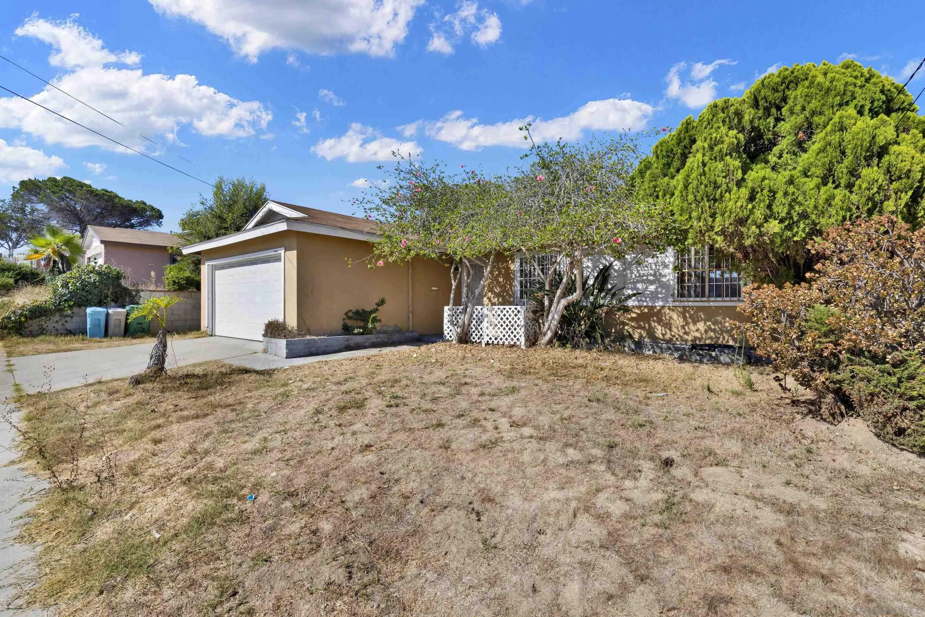 https://cdn.realtyfeed.com/cdn/127/260021795/8f6b065d23e7a41d161fdf25b22b7ff9.webp