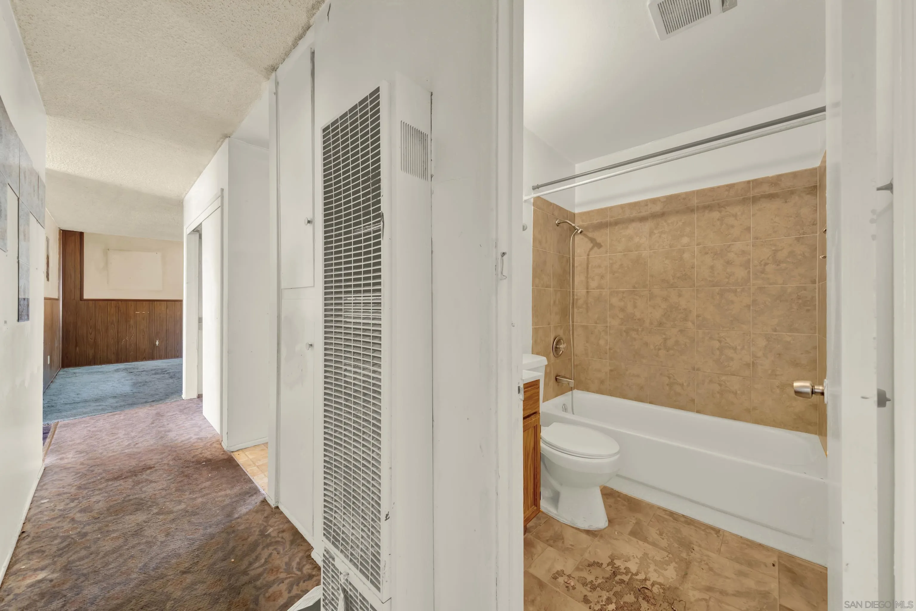 https://cdn.realtyfeed.com/cdn/127/260021795/957e2ea190ae86b09c93c6a2da3fb2db.webp