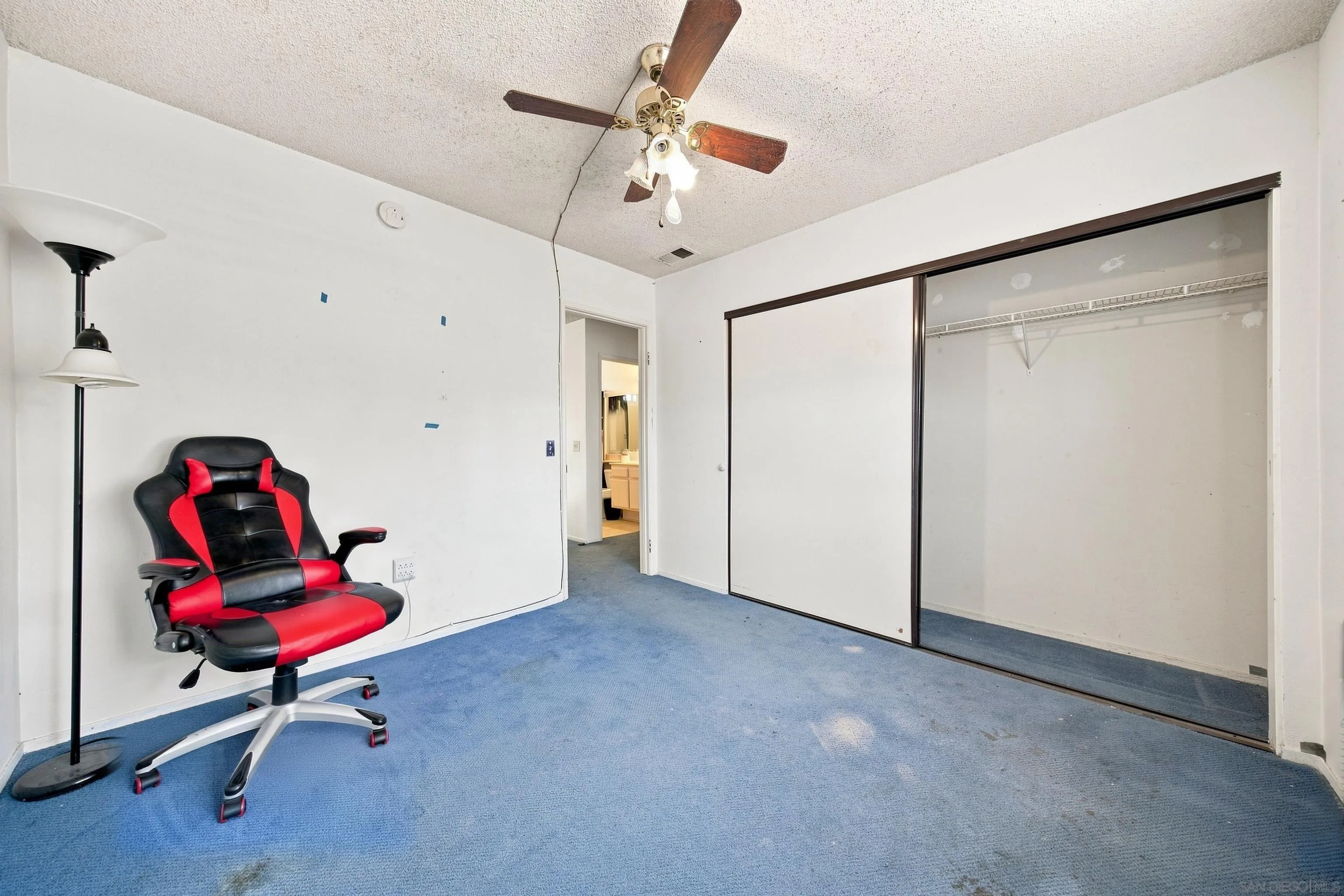 https://cdn.realtyfeed.com/cdn/127/260021795/9e77581e9d67c5878786bf5efe44cb81.webp