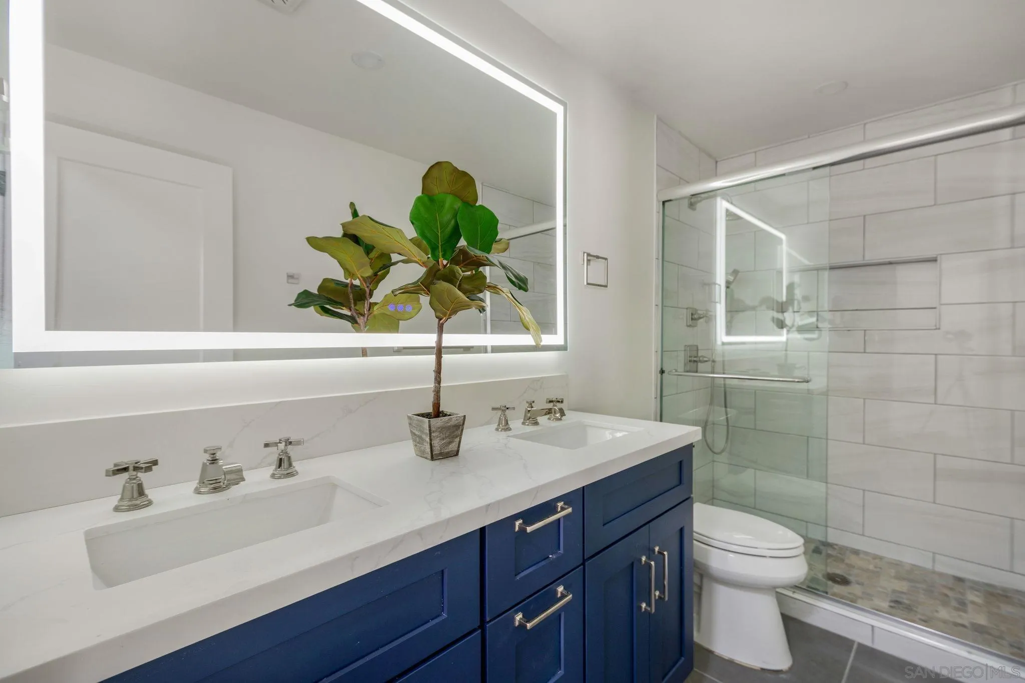 https://cdn.realtyfeed.com/cdn/127/260021798/aab4e4628c4491a3e1556a4b32d64284.webp