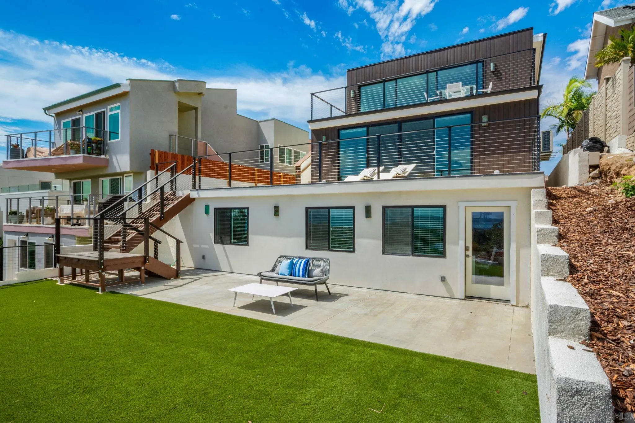 https://cdn.realtyfeed.com/cdn/127/260021798/b2f973c47907ed7126855f243804cba0.webp