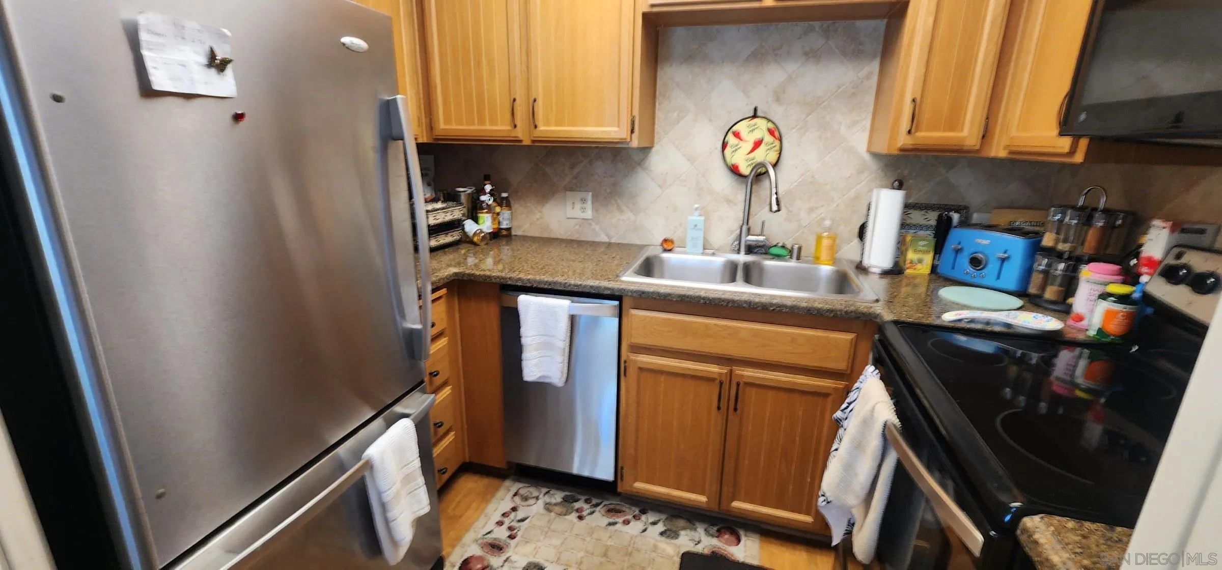 https://cdn.realtyfeed.com/cdn/127/260021800/251105258266bd72478818139082e509.webp