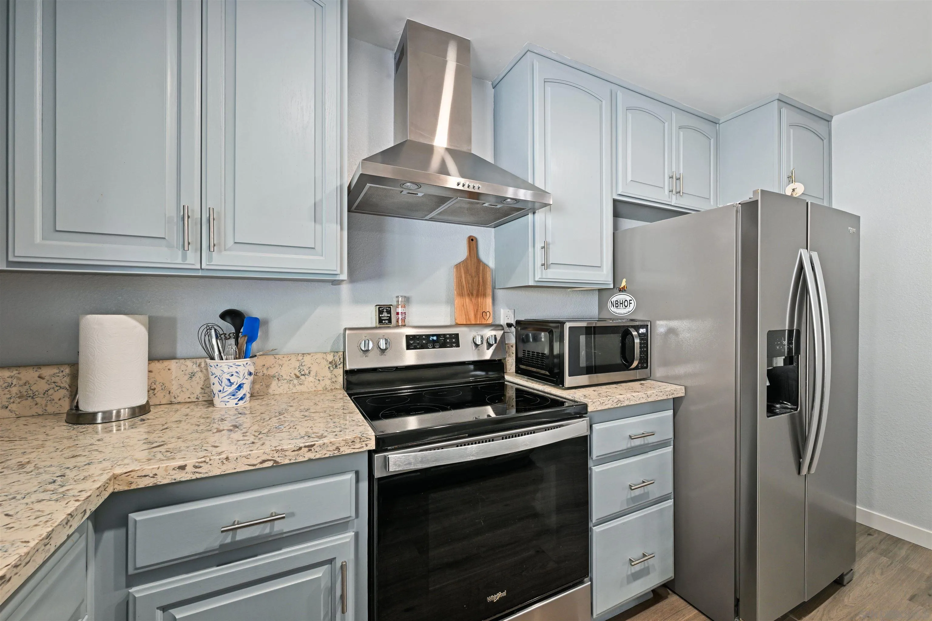 https://cdn.realtyfeed.com/cdn/127/260021802/2fad4ae158a4de76cba3ef9dfdece908.webp