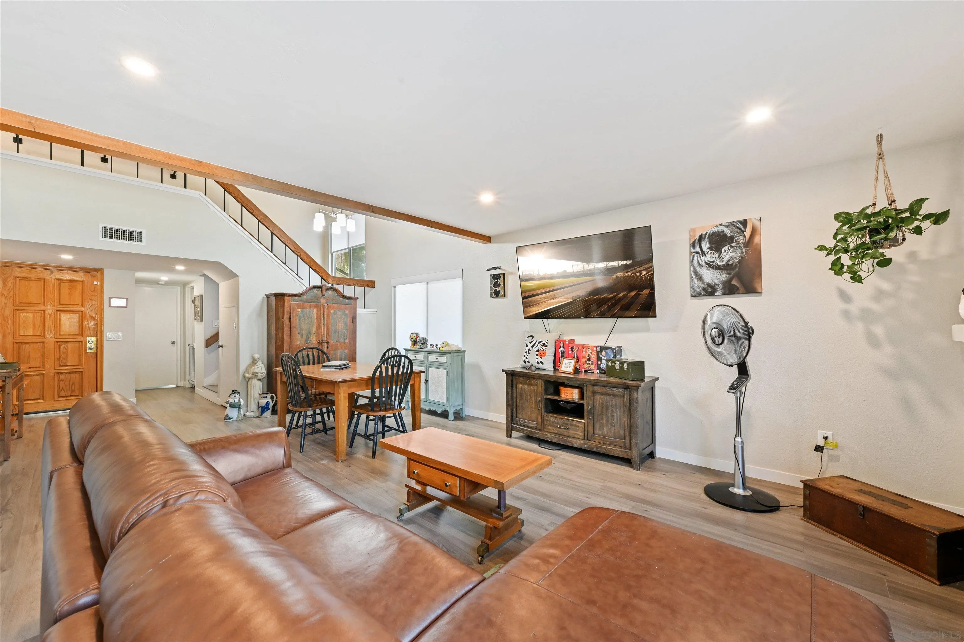 https://cdn.realtyfeed.com/cdn/127/260021802/4615ad1c9736541499f1d82c3adc4264.webp