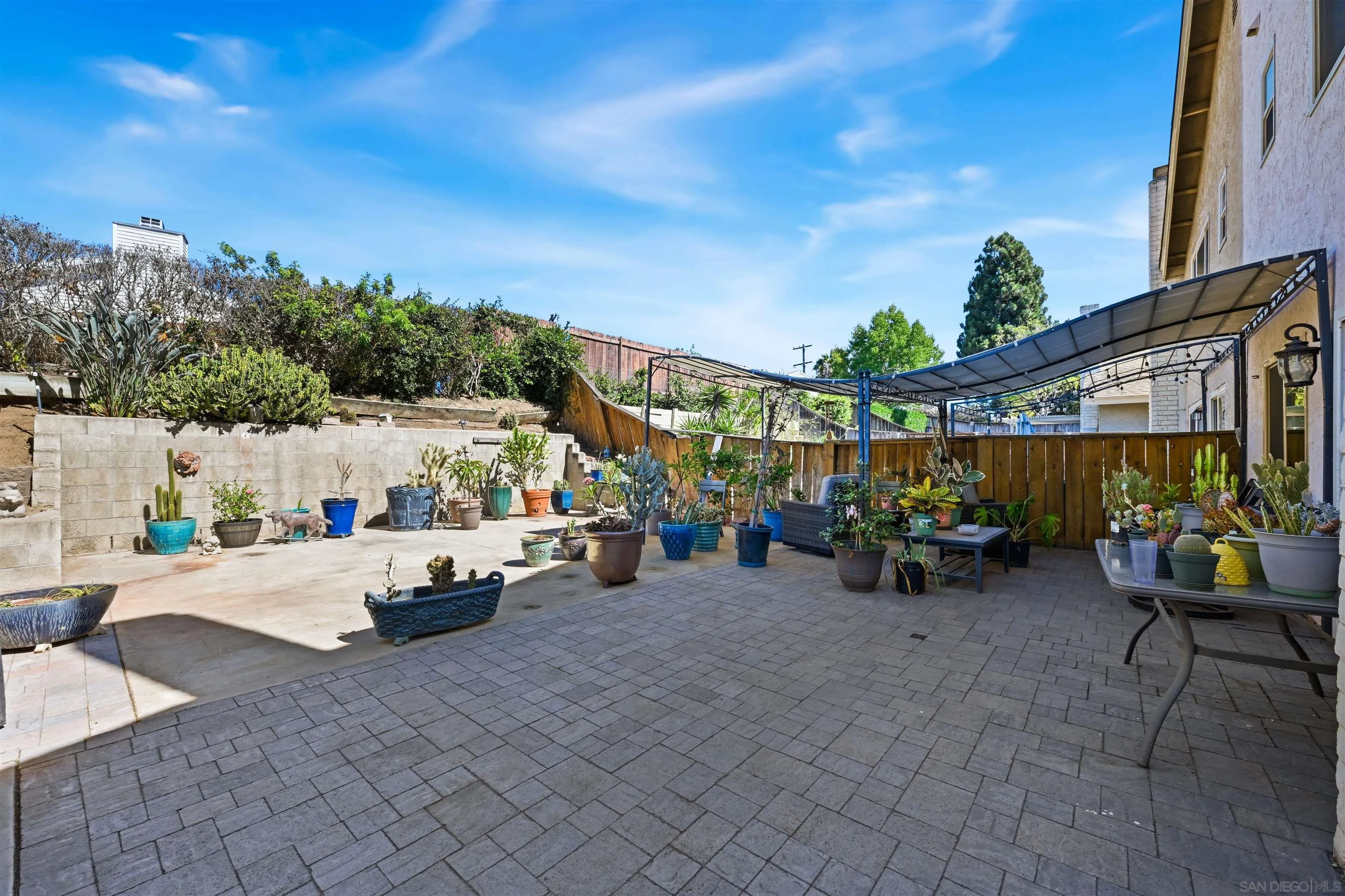 https://cdn.realtyfeed.com/cdn/127/260021802/5c81331a3f3fac7d9fb0a0fd84046604.webp