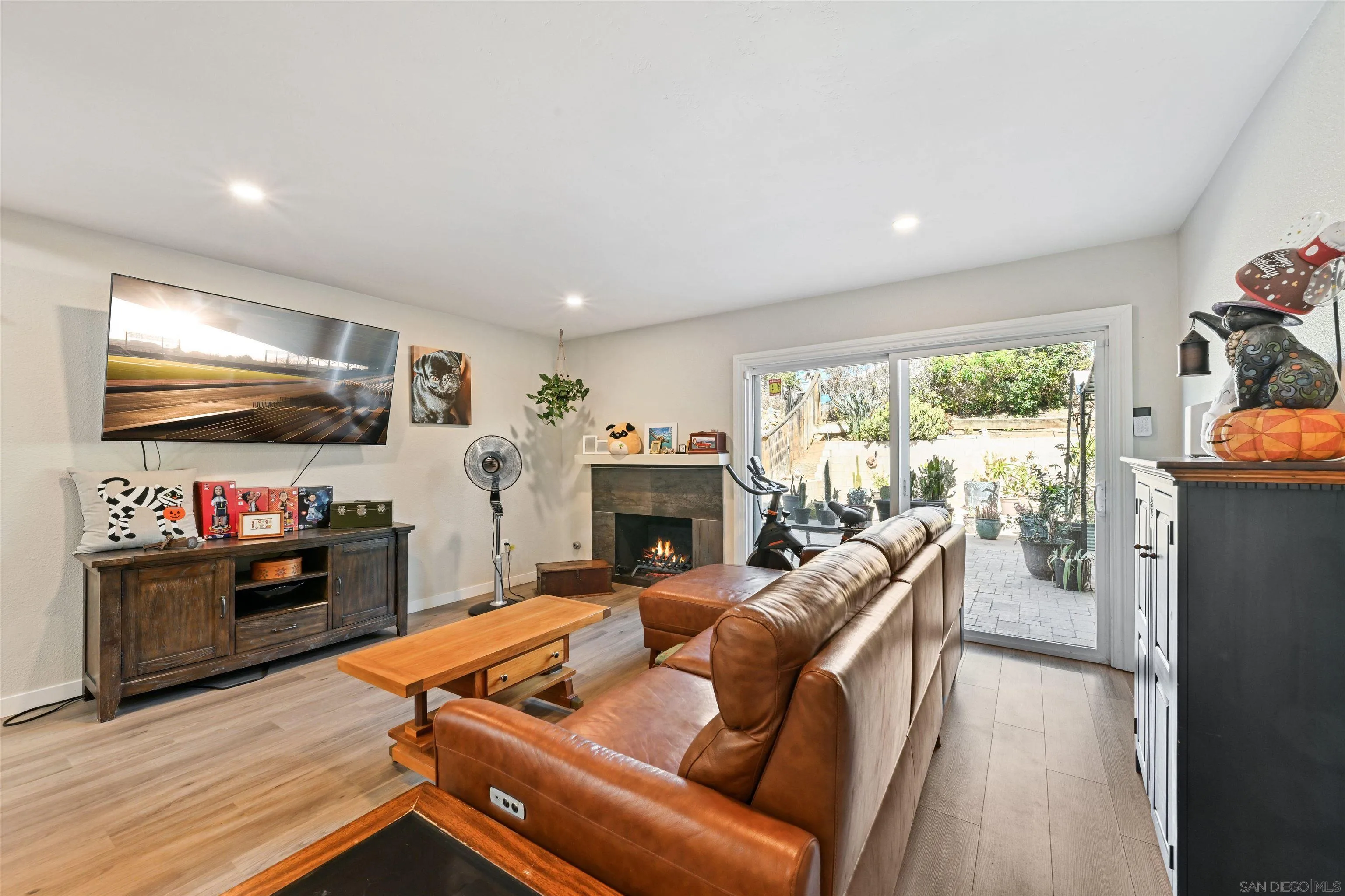 https://cdn.realtyfeed.com/cdn/127/260021802/5f14c4ea64005b91ed7a61ee74647e1c.webp