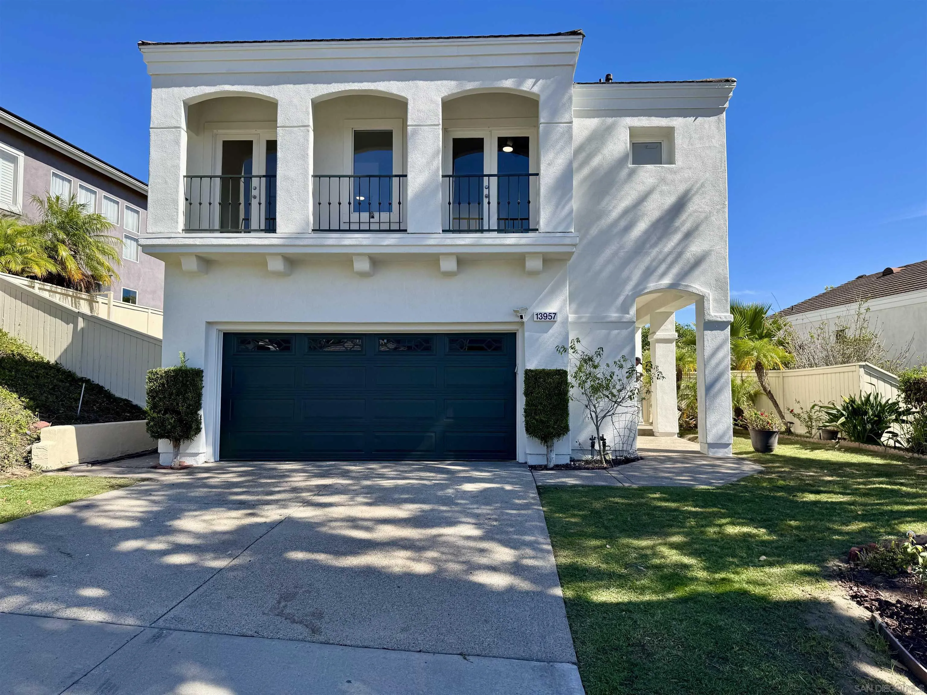 13957 Carmel Ridge Rd