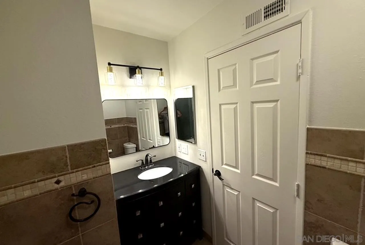 https://cdn.realtyfeed.com/cdn/127/260021811/037d7b66170d65c174e0c50d4a02491a.webp