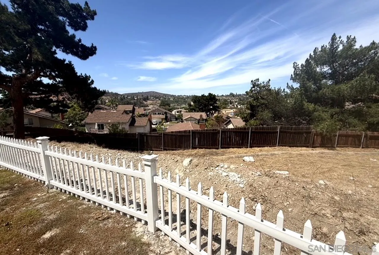 https://cdn.realtyfeed.com/cdn/127/260021811/b2a4dc05861d62c82f3e358727cc6bed.webp
