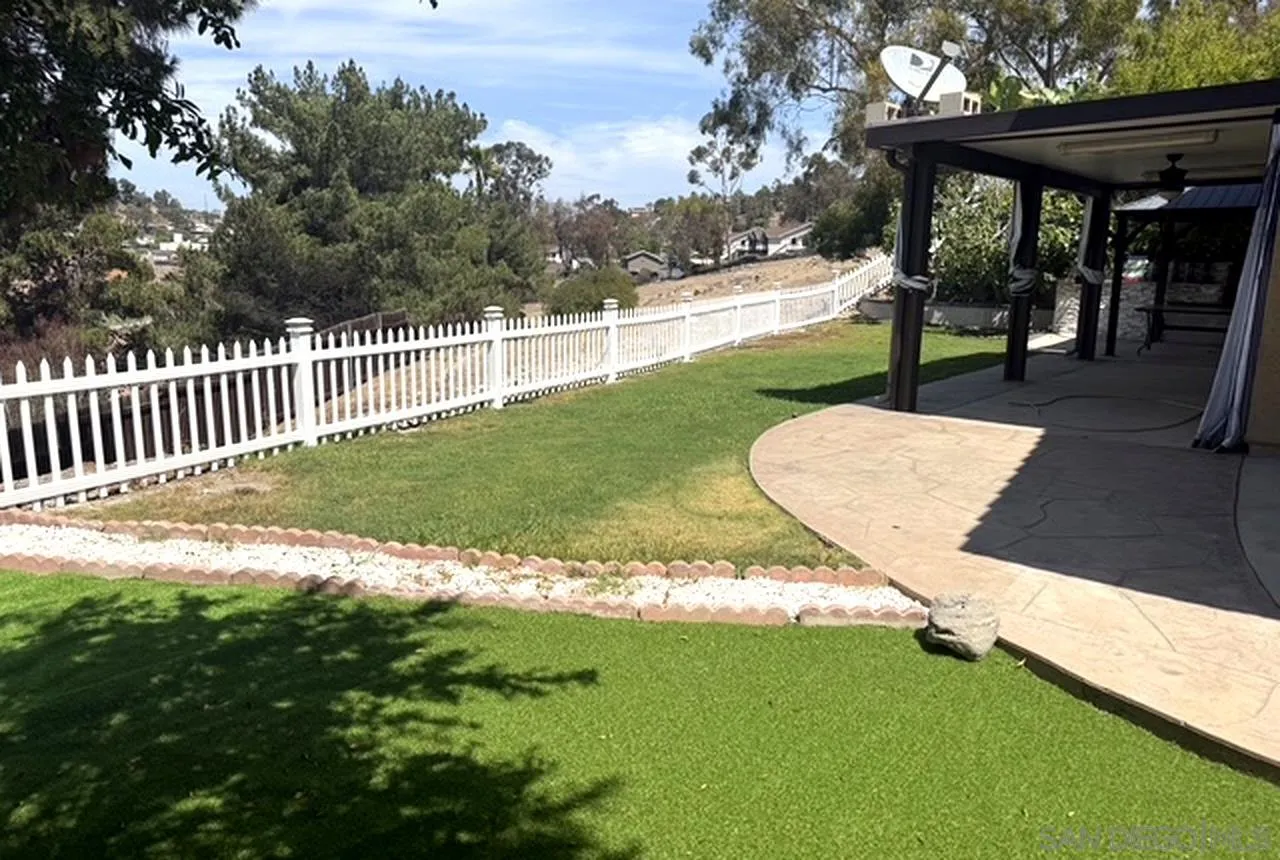 https://cdn.realtyfeed.com/cdn/127/260021811/f3d0d4f72d02f885ac28e2ad8b4dde5a.webp
