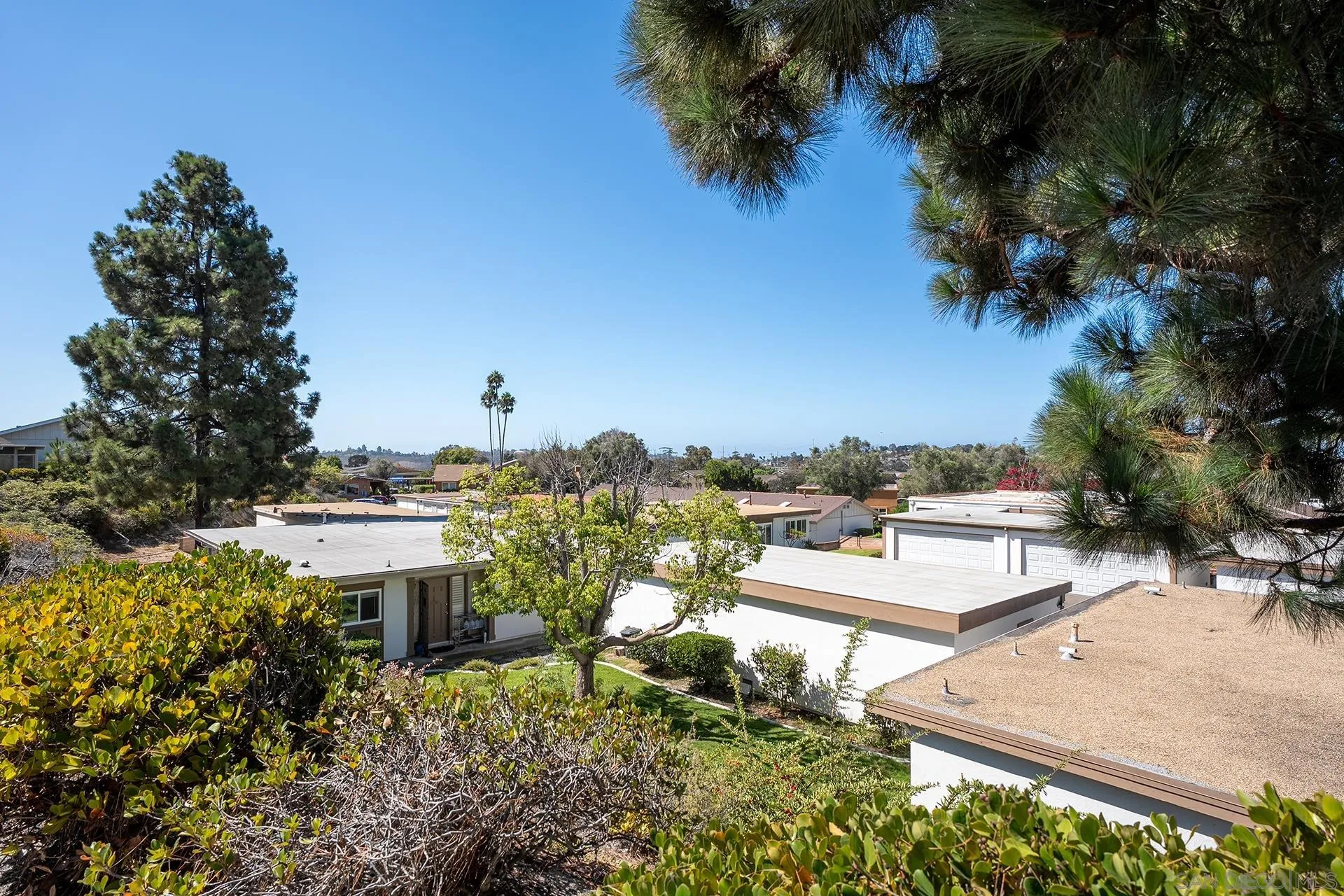 https://cdn.realtyfeed.com/cdn/127/260021813/8abe0d57a23cf595d130c1cb3a4d3b08.webp