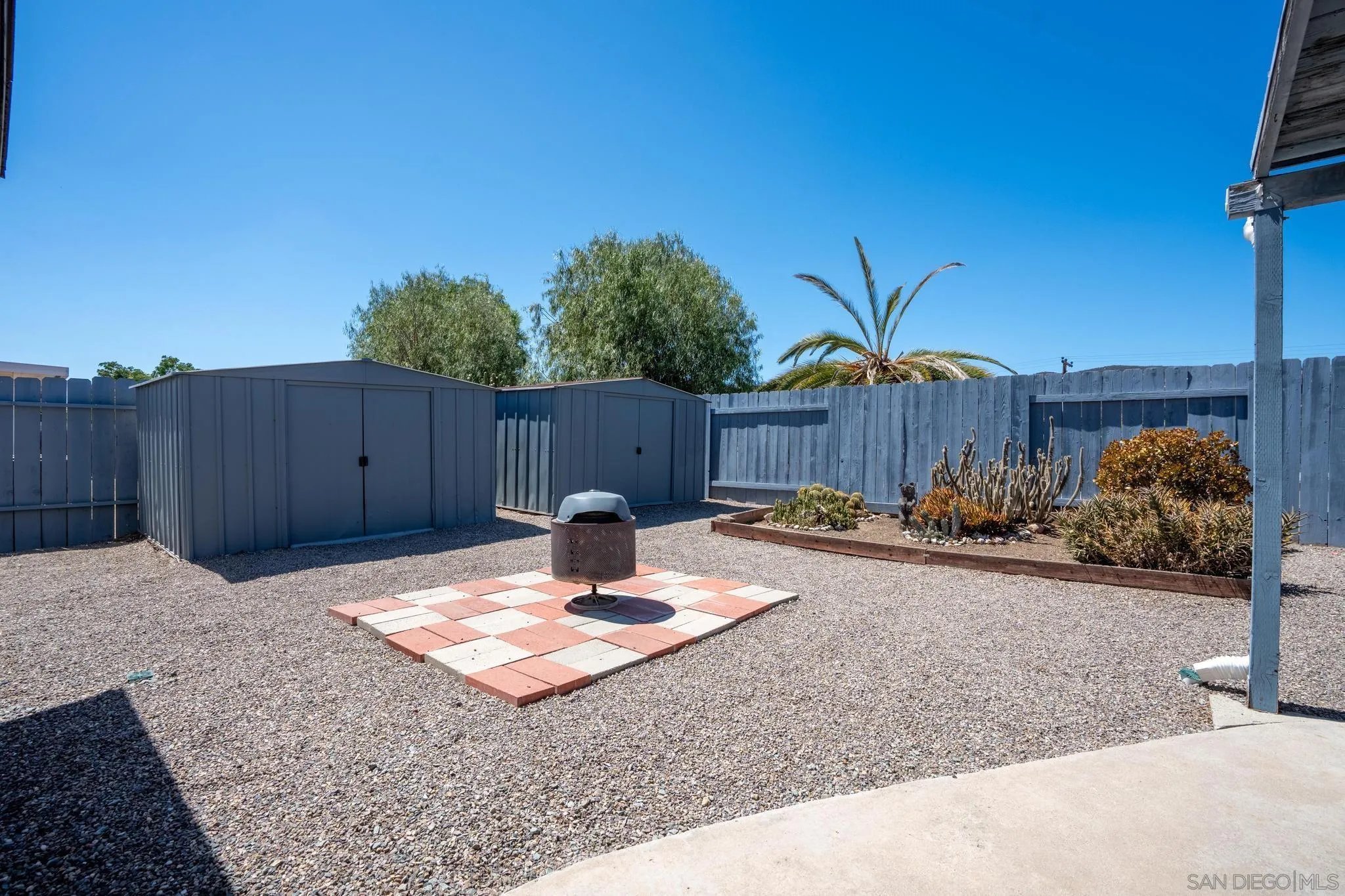 https://cdn.realtyfeed.com/cdn/127/260021814/95cd3a5110c1805b36dc182acc966832.webp