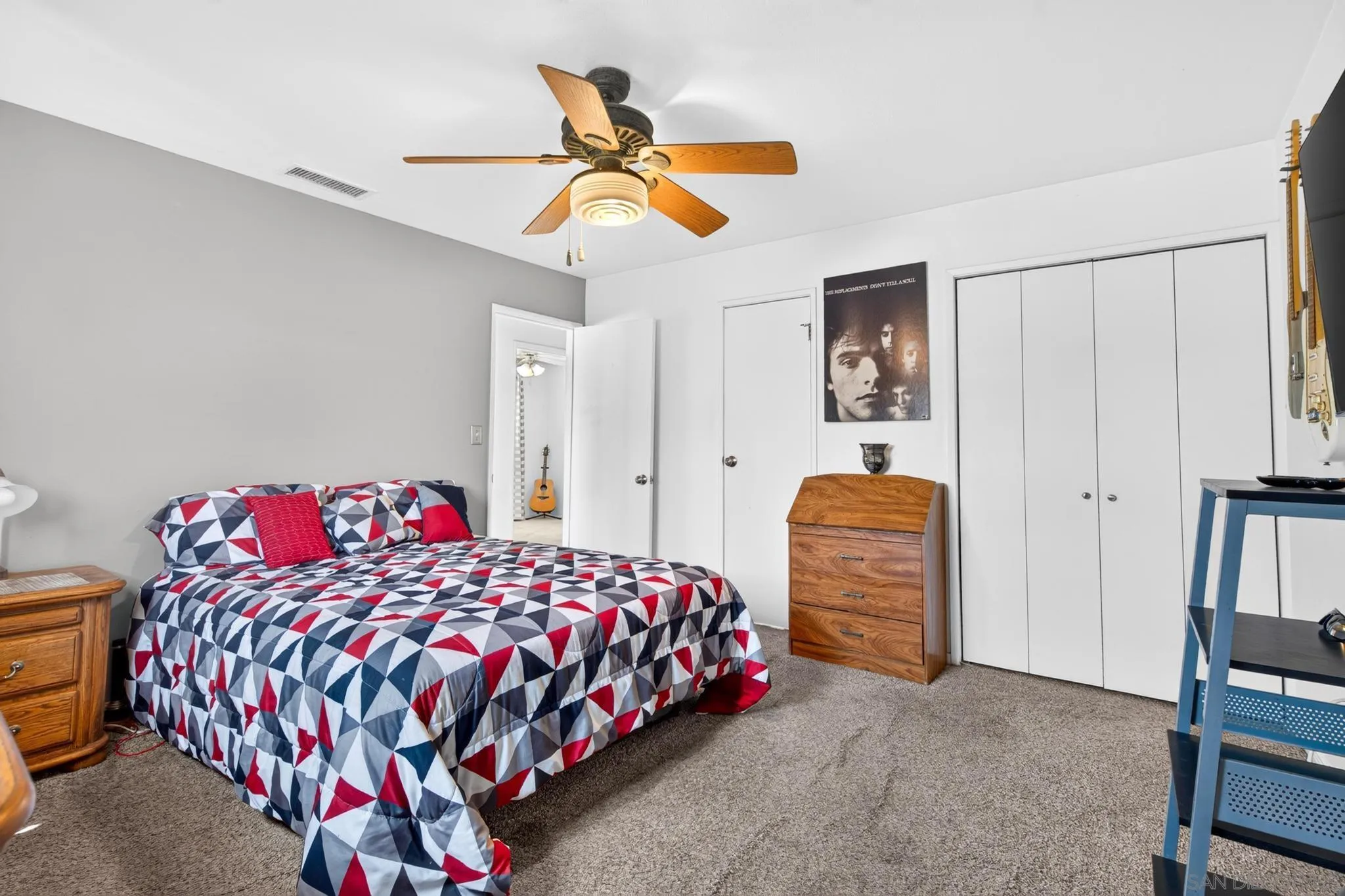 https://cdn.realtyfeed.com/cdn/127/260021814/a8b35b4a6de23c10ff200c53bf295b08.webp