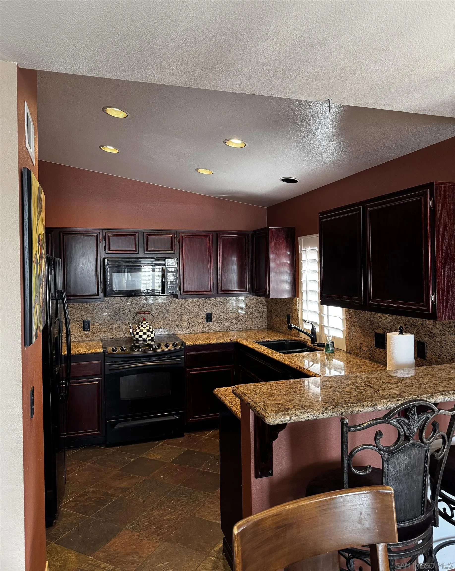 https://cdn.realtyfeed.com/cdn/127/260021817/54c428ac651725e603029db291525381.webp