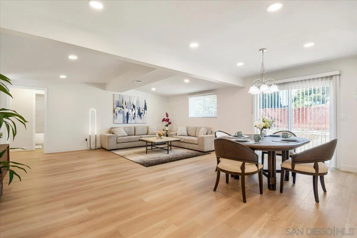 https://cdn.realtyfeed.com/cdn/127/260021819/0ccd92270212da5406f8366543acda25.webp