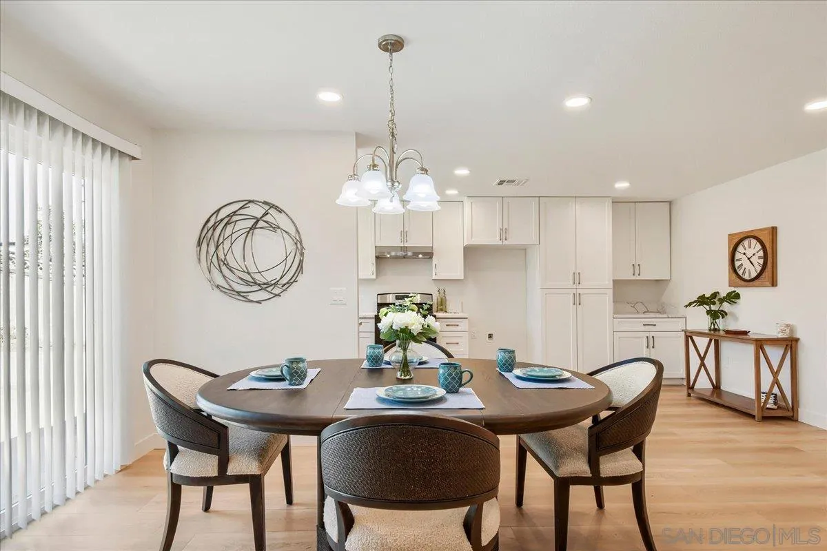 https://cdn.realtyfeed.com/cdn/127/260021819/7823006b4cec35bd989120c0d84baa51.webp