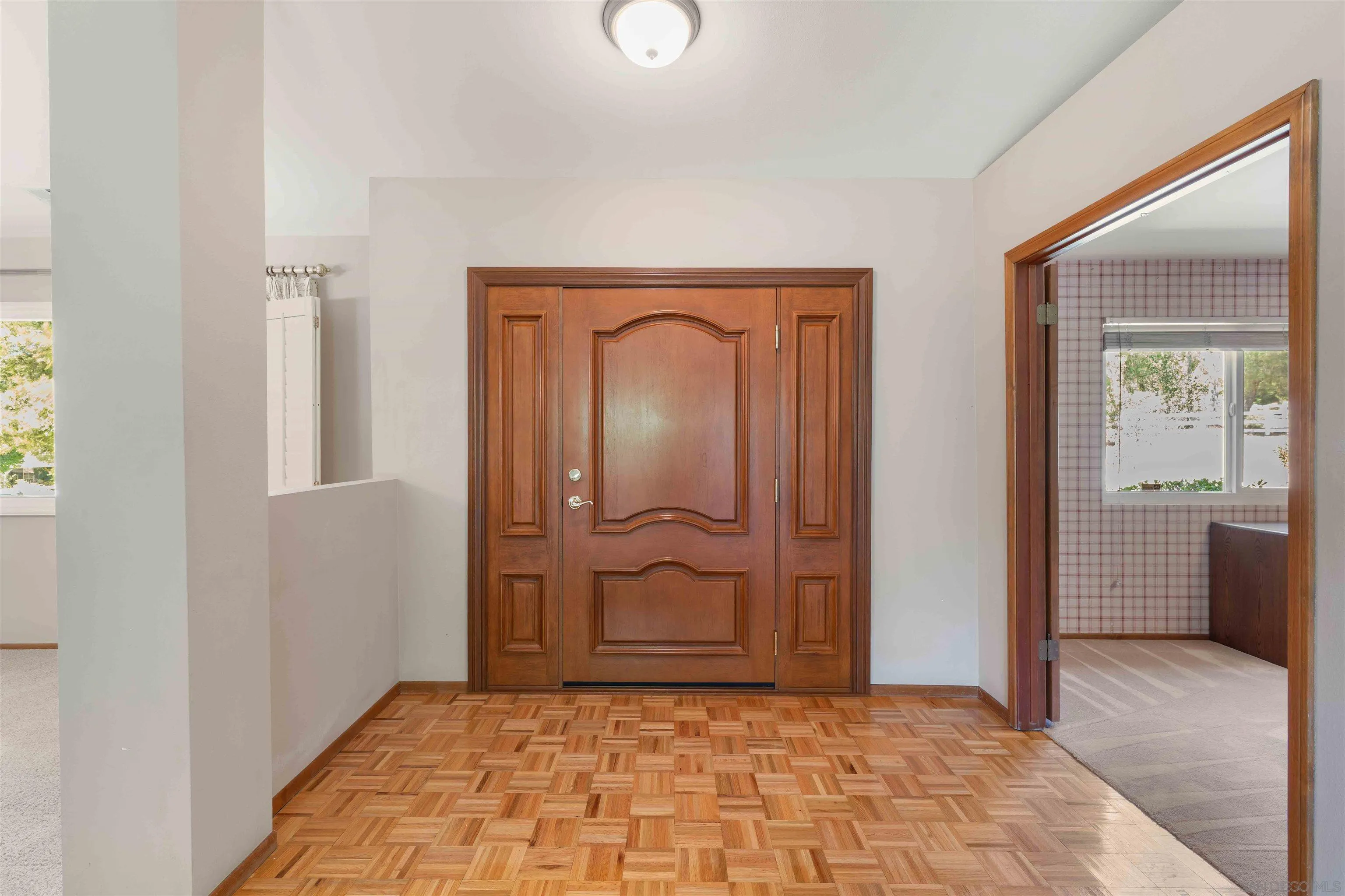 https://cdn.realtyfeed.com/cdn/127/260021820/a17f247e5a416d56058a188a2792bea6.webp