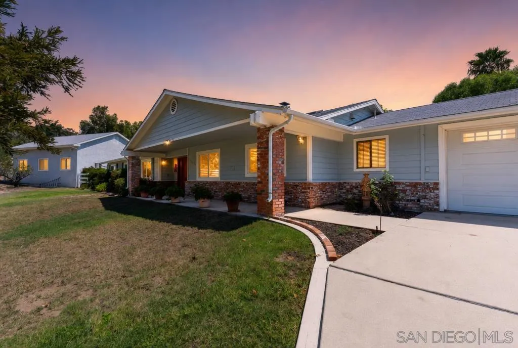 1044 Capra Way, Fallbrook, CA 92028 - Main photo, Fallbrook, CA