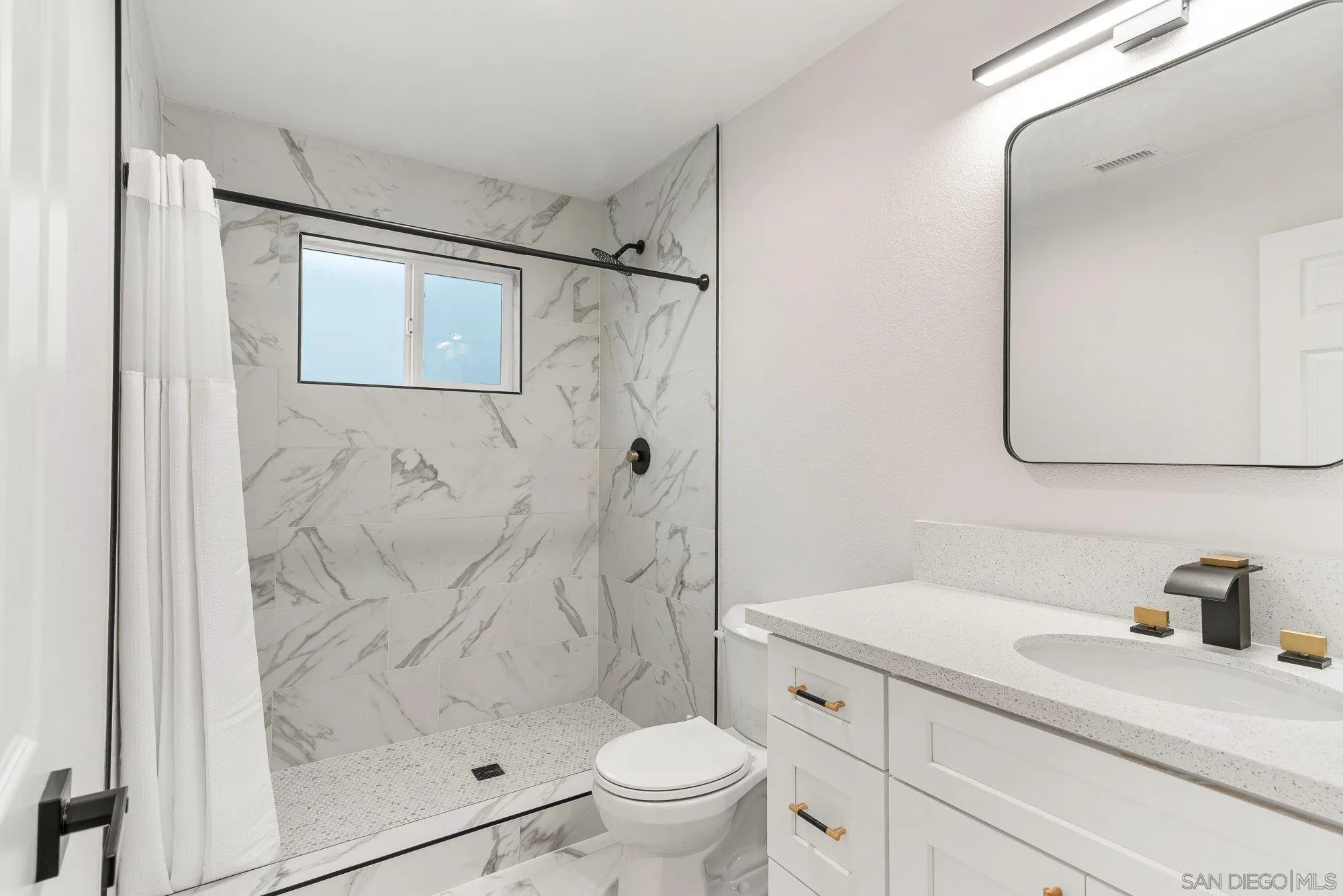 https://cdn.realtyfeed.com/cdn/127/260021821/0a72e208ec9e50cb734139e405c8ac8d.webp