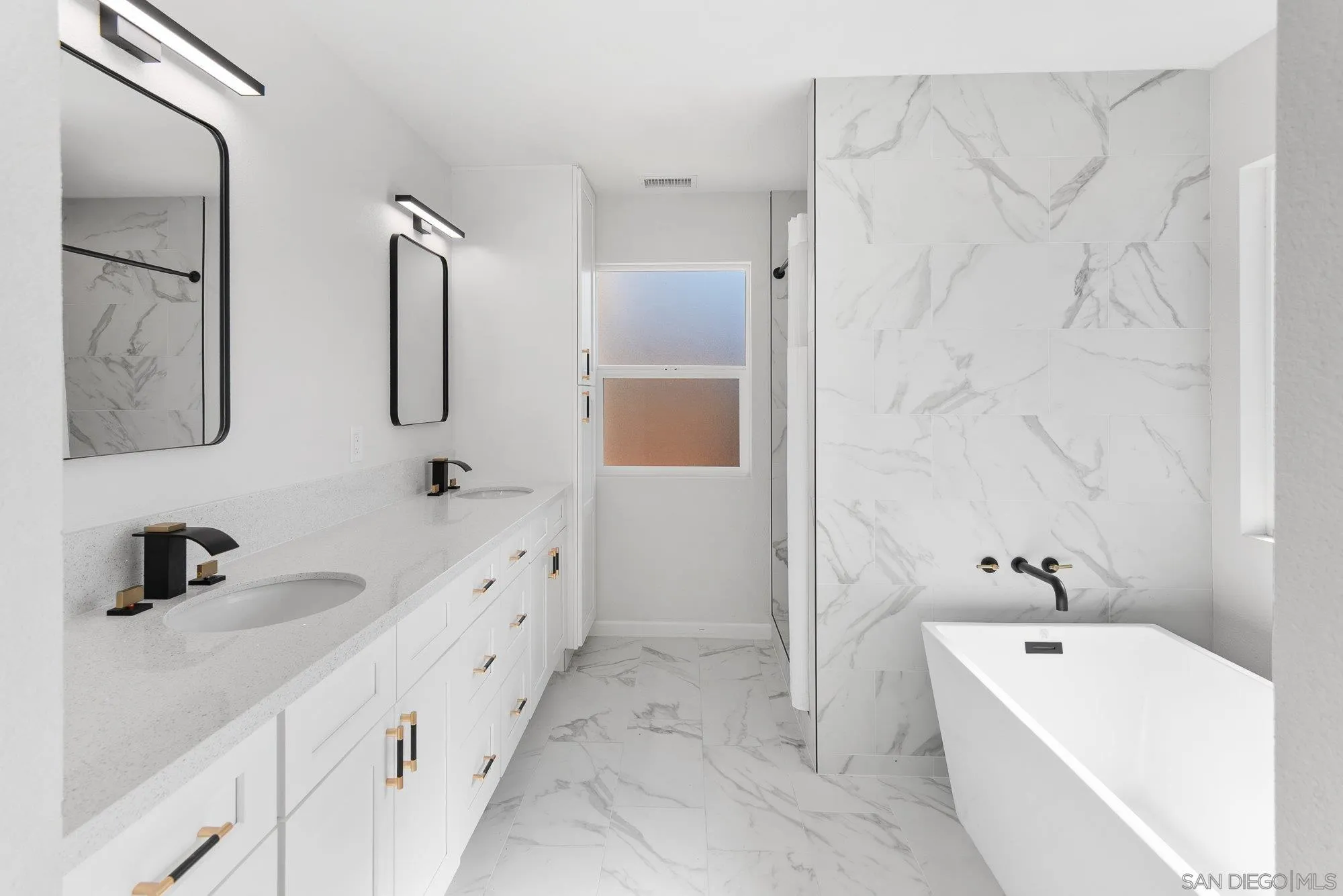 https://cdn.realtyfeed.com/cdn/127/260021821/1873aaa3921c0a1ffa19ee949f987994.webp