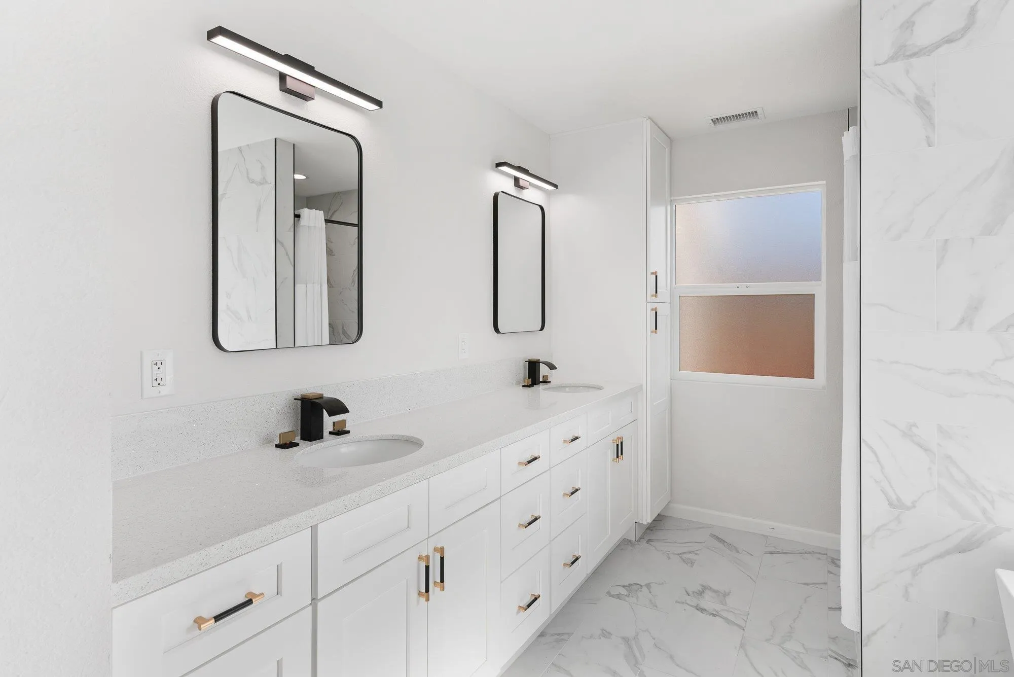 https://cdn.realtyfeed.com/cdn/127/260021821/367d4857248607c4ad237602794c5921.webp